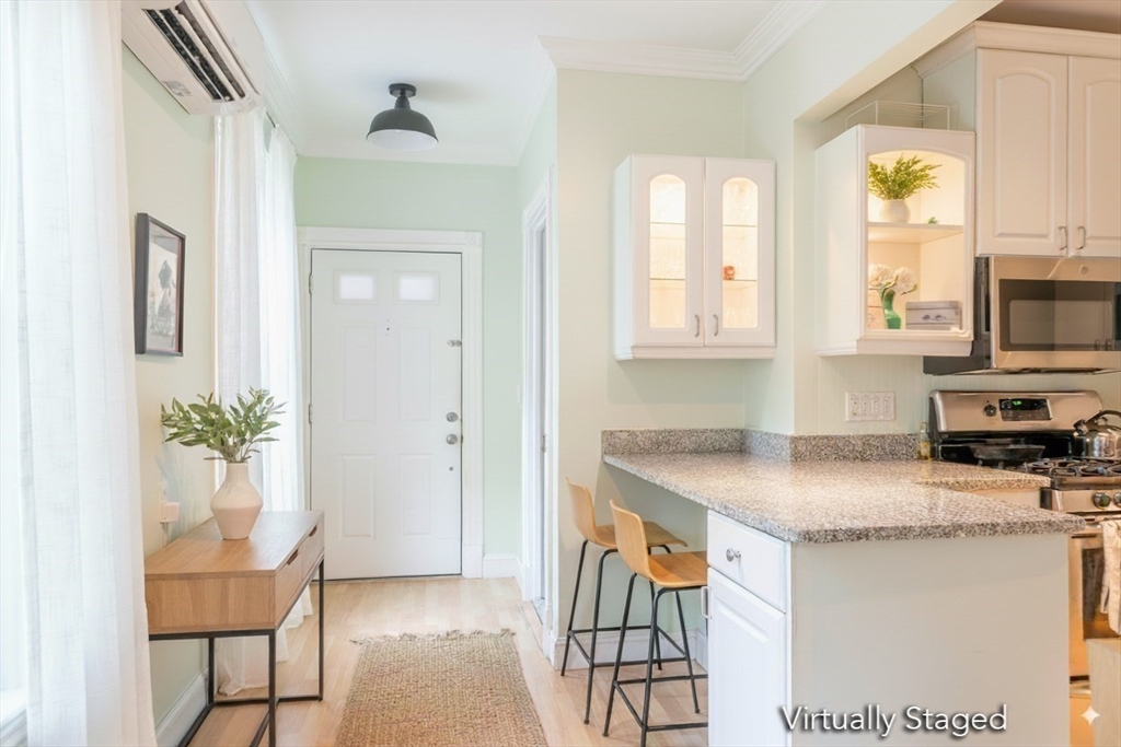 31 Cushing Ave # 1
