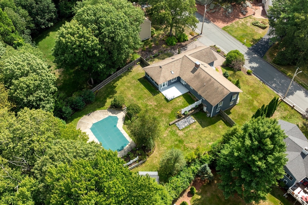 70 Christina Dr