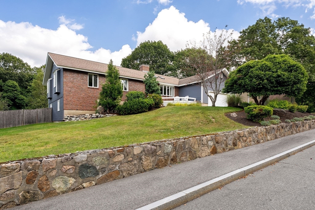 70 Christina Dr