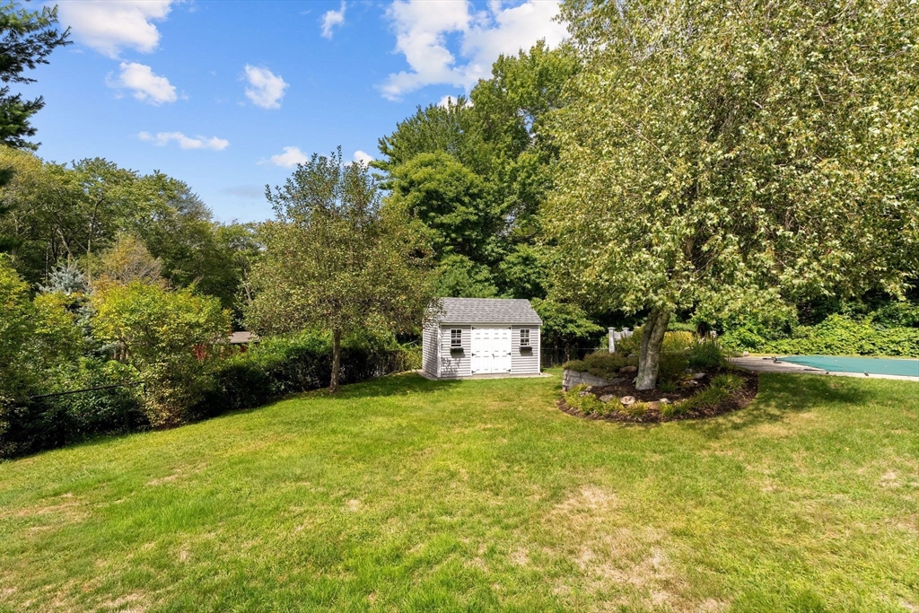70 Christina Dr