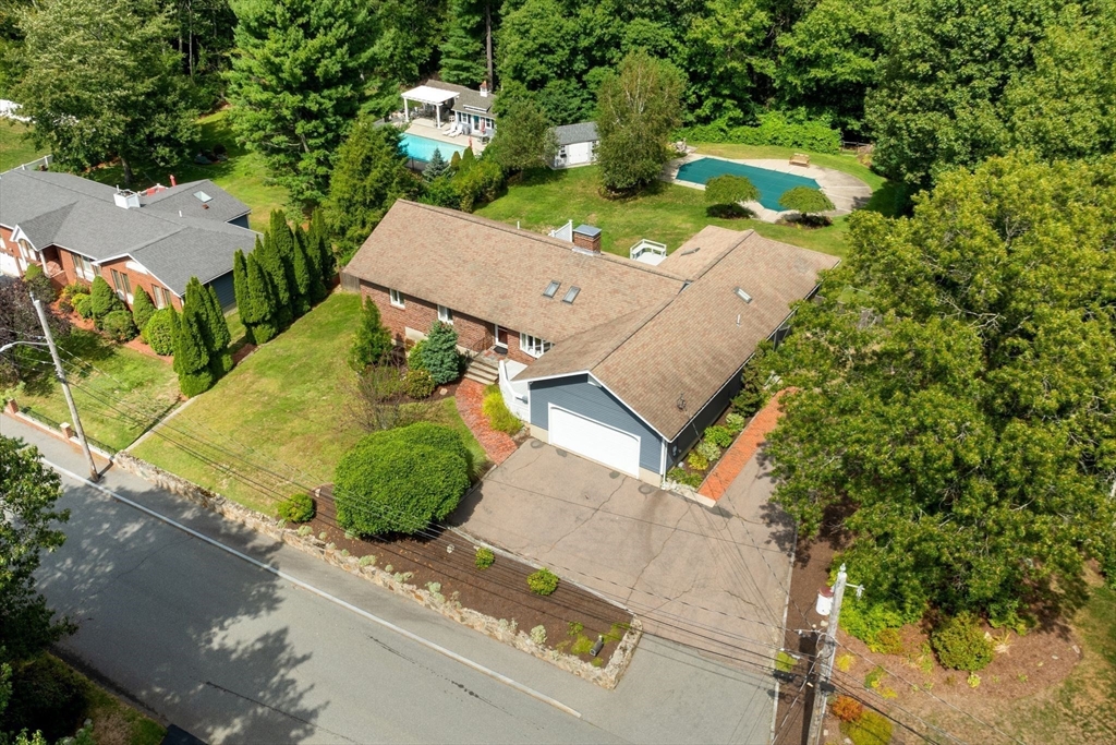 70 Christina Dr