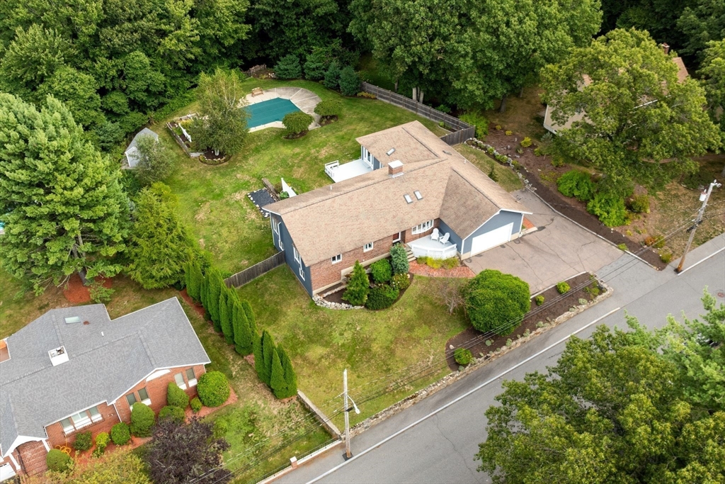 70 Christina Dr