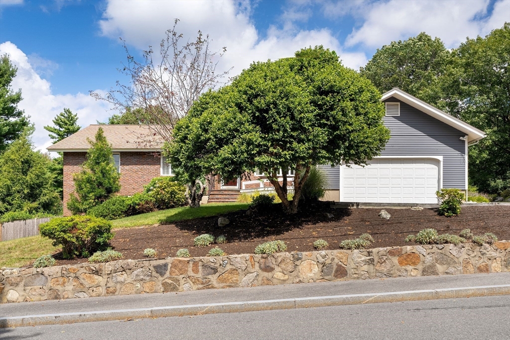 70 Christina Dr