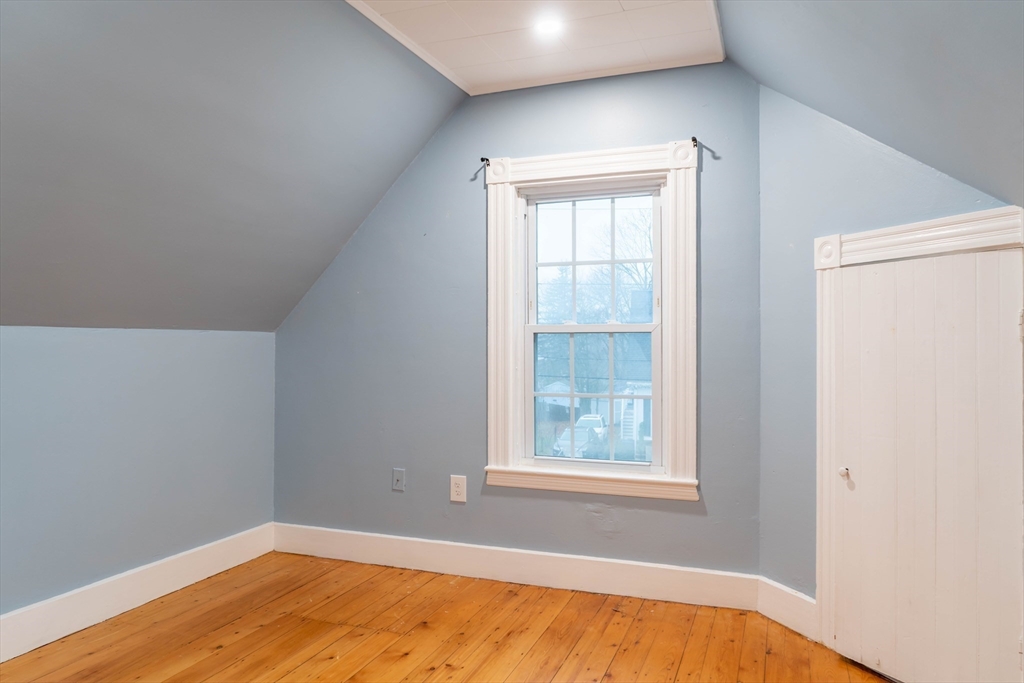 26 Highland Ave, Braintree