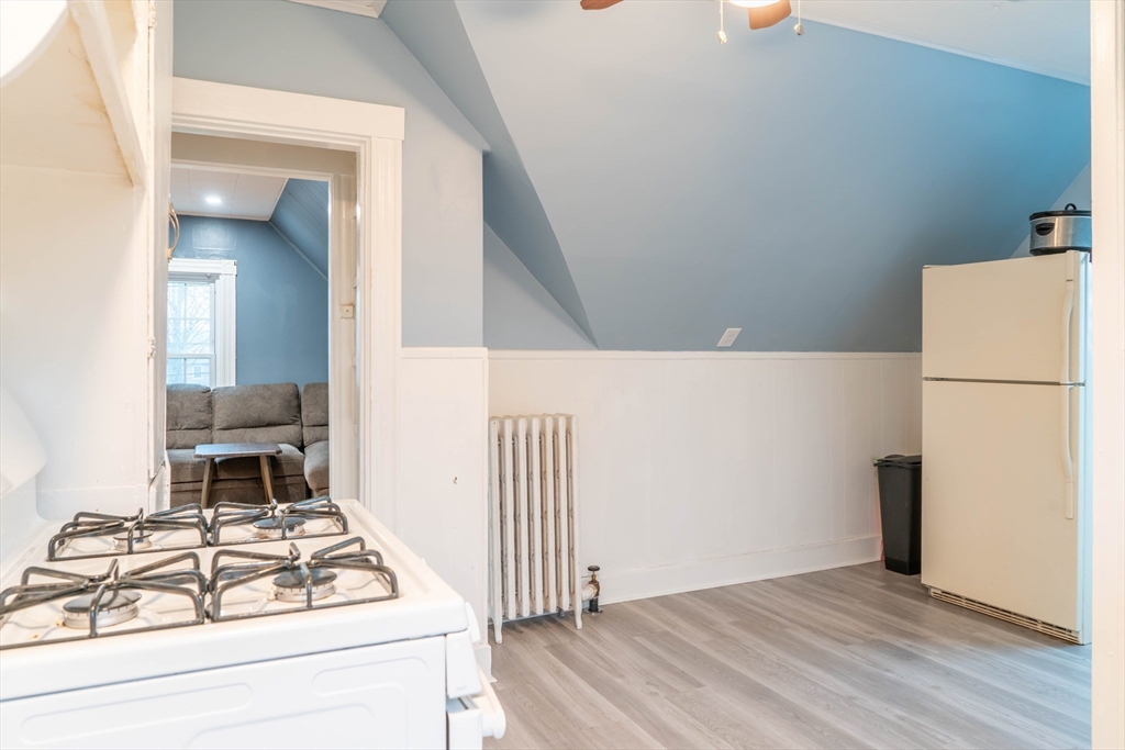 26 Highland Ave, Braintree