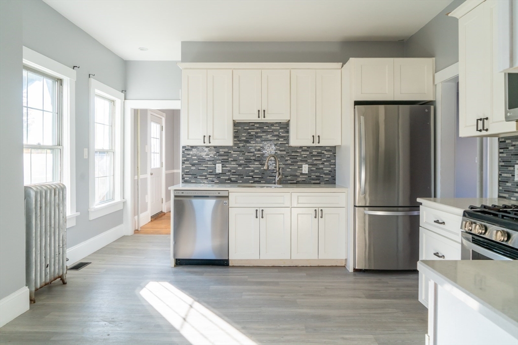 26 Highland Ave, Braintree