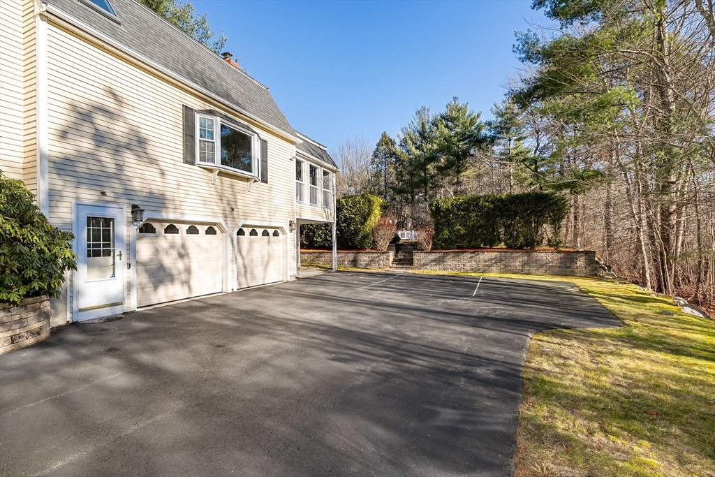 129 Albee Drive