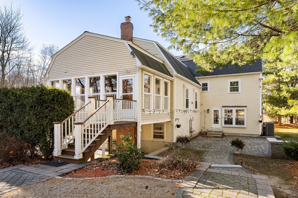 129 Albee Drive