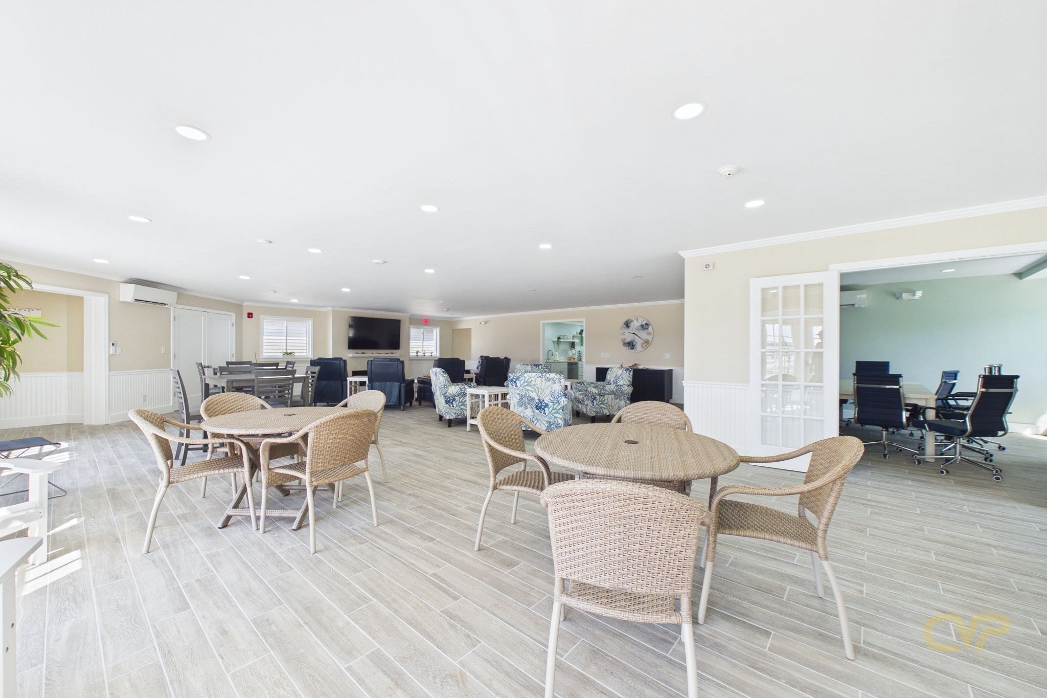 15 Park Ave # 302
