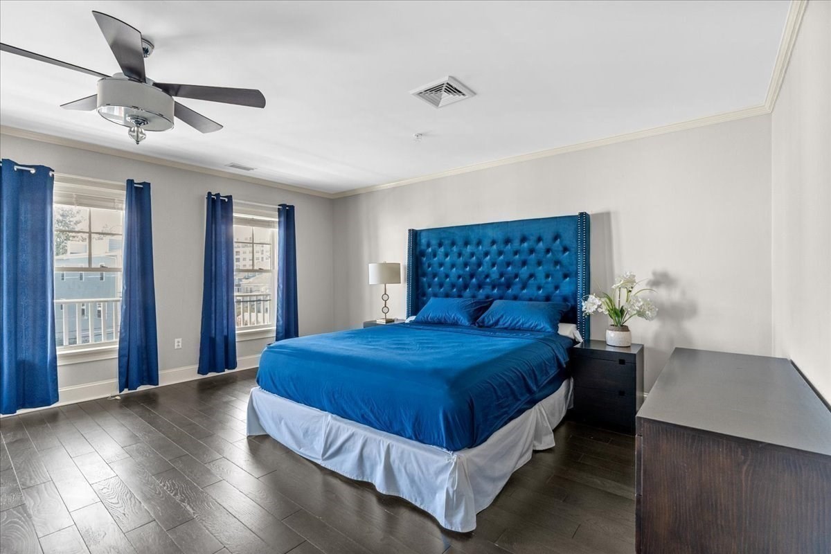 15 Park Ave # 302