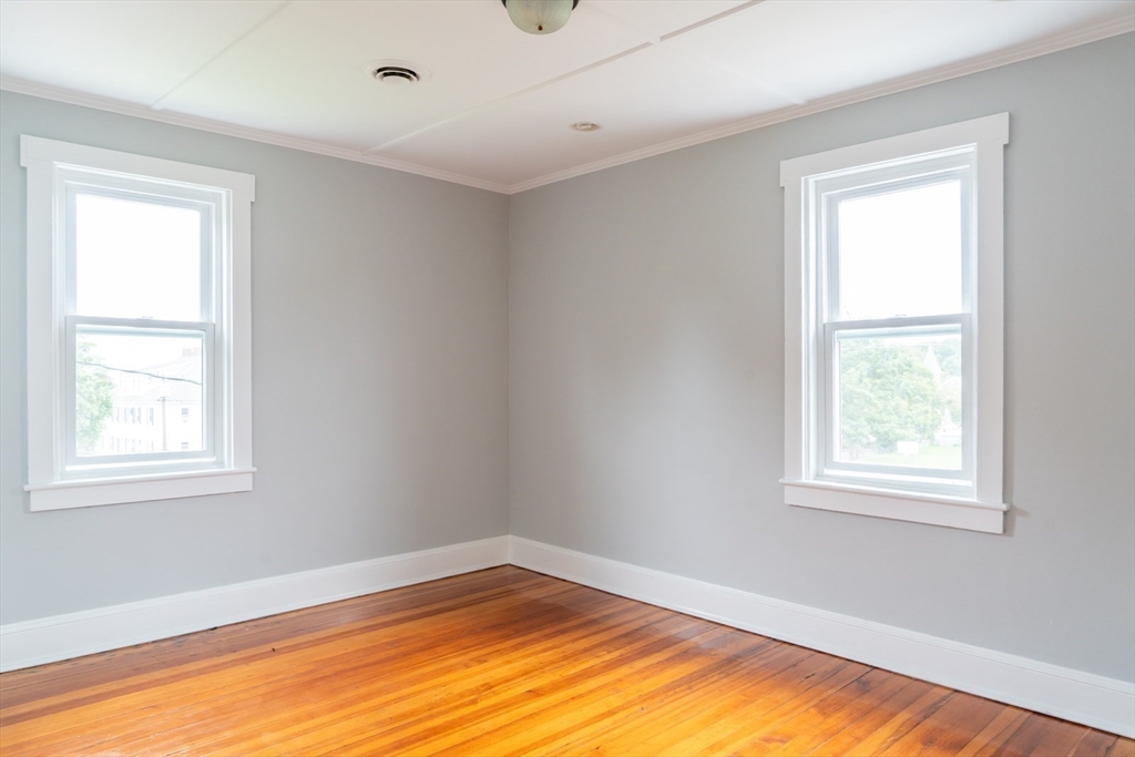218 Standish Ave