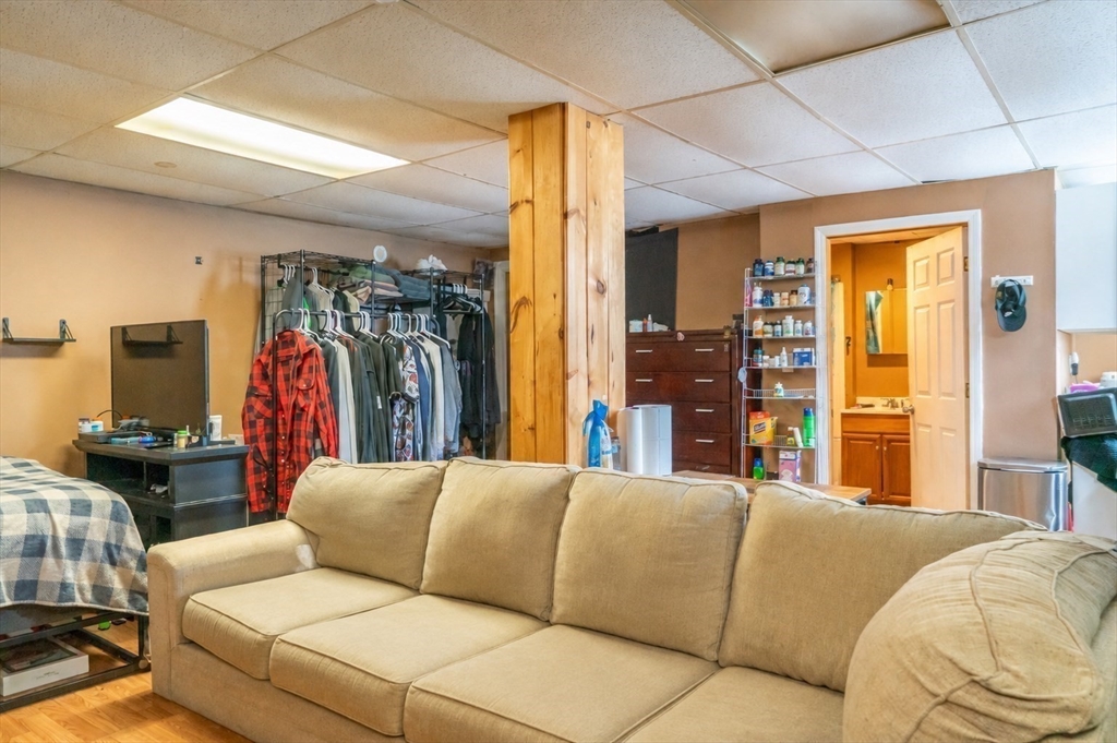 218 Standish Ave