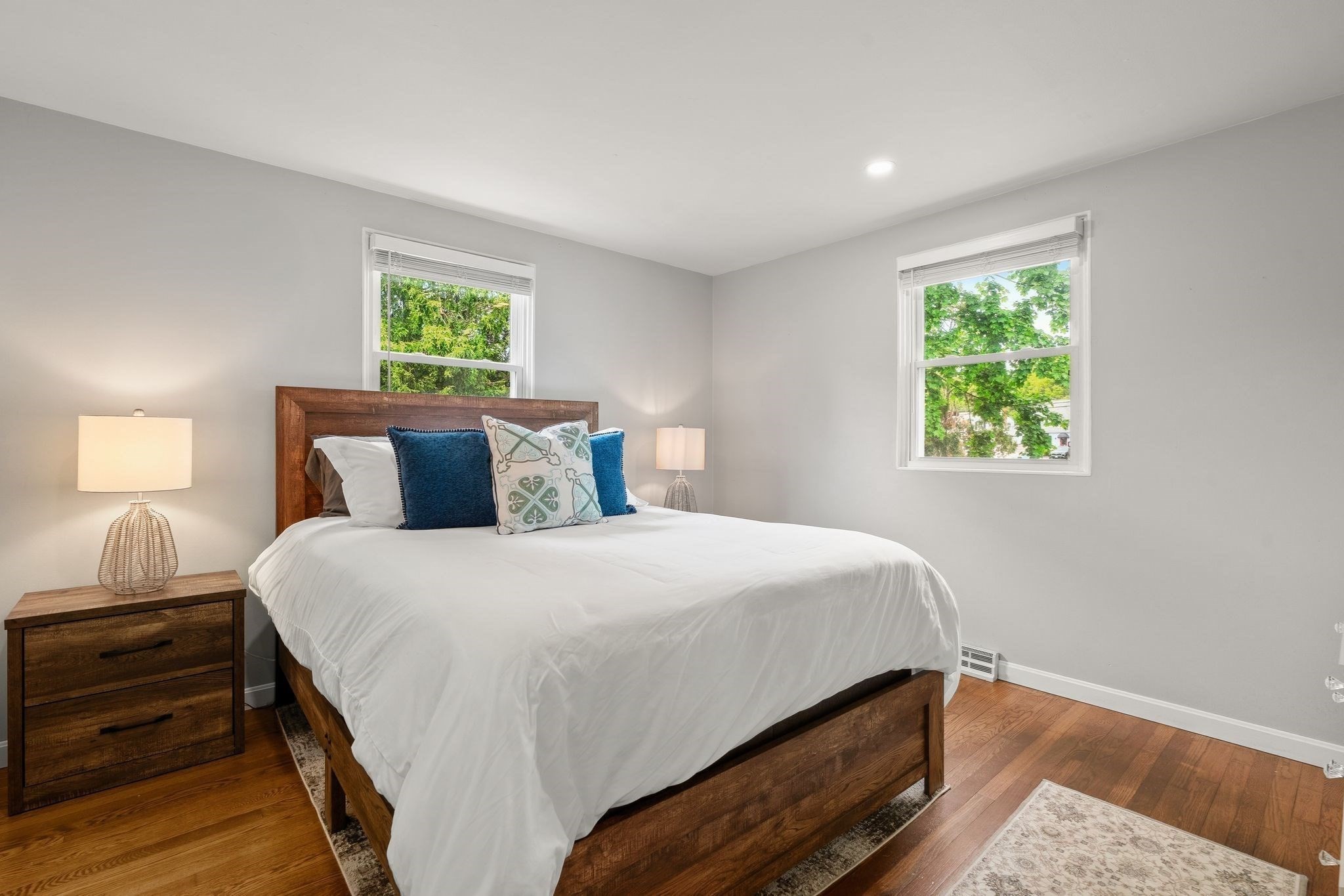 19 Burr Ave