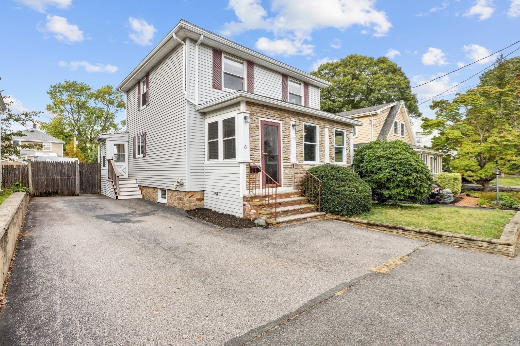 61 Edgemont Rd
