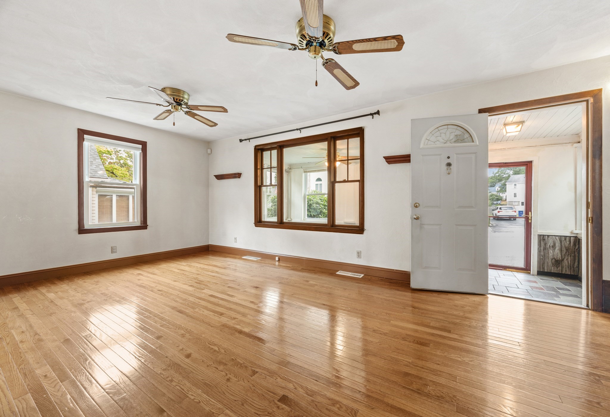 61 Edgemont Rd