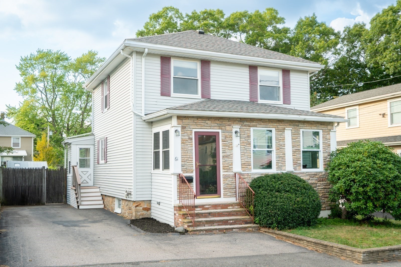 61 Edgemont Rd