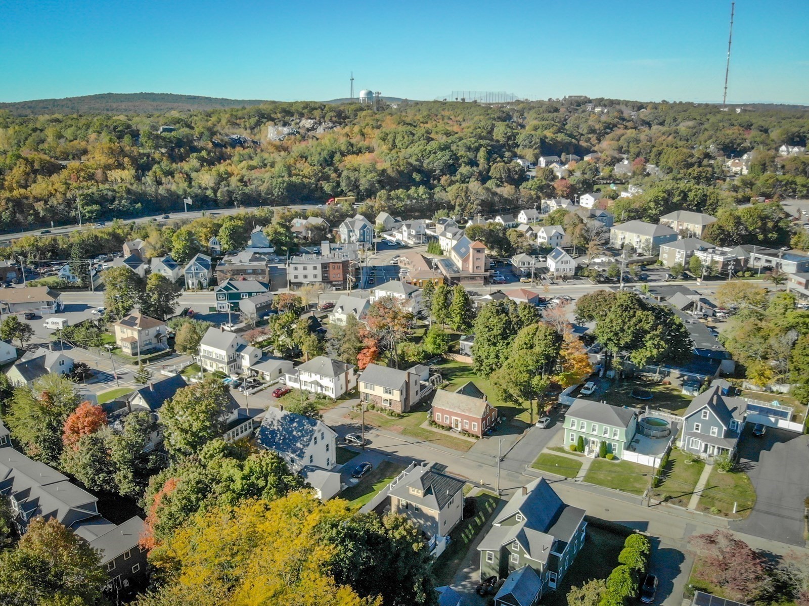 102 Hall Pl