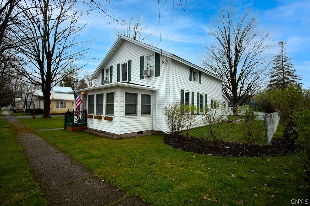 60 Railroad Street