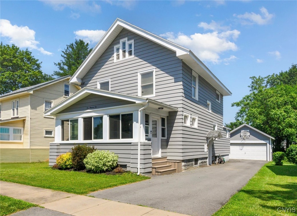 102 Hartford Place