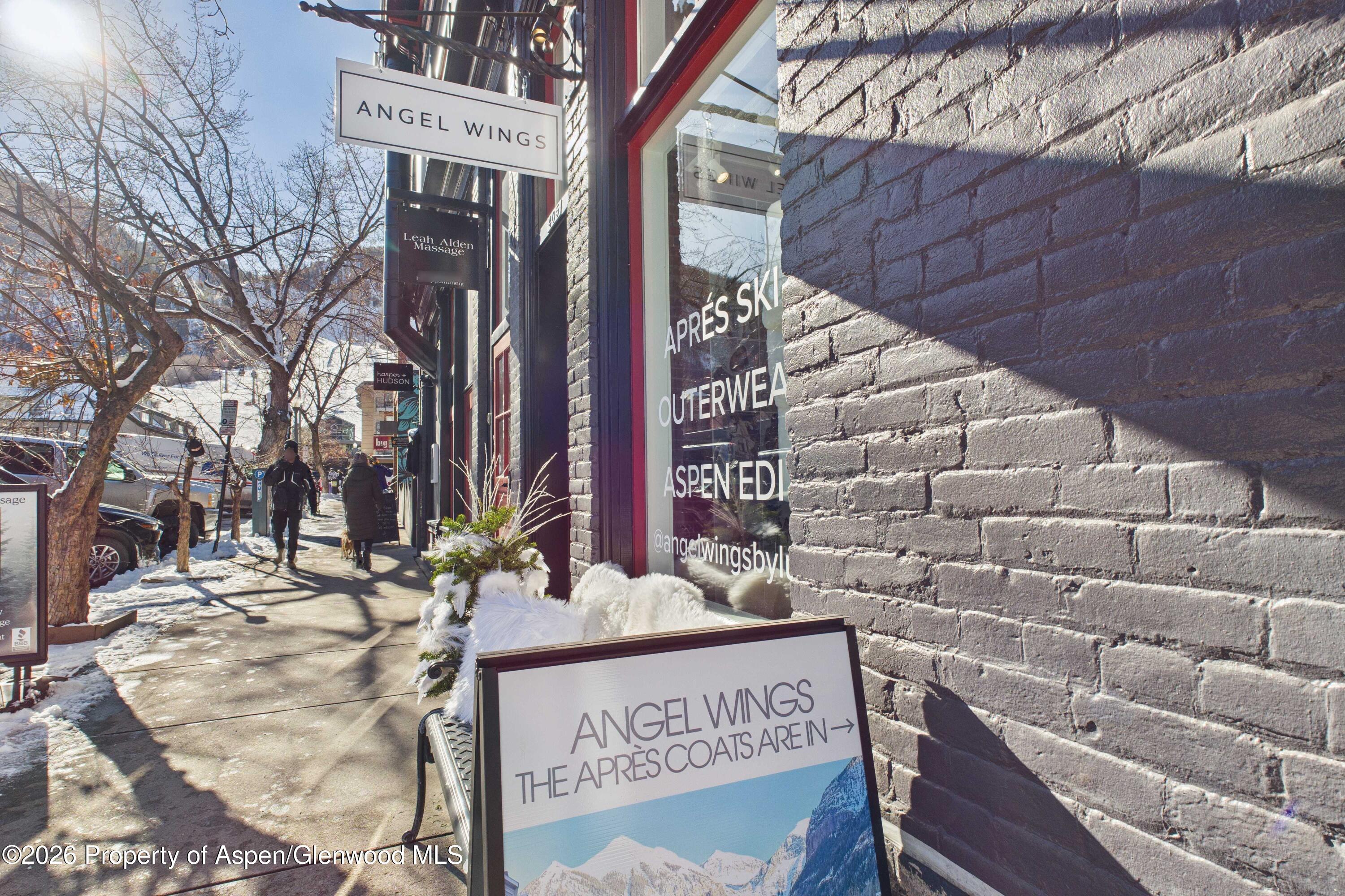 531 E Cooper Avenue, Unit 2