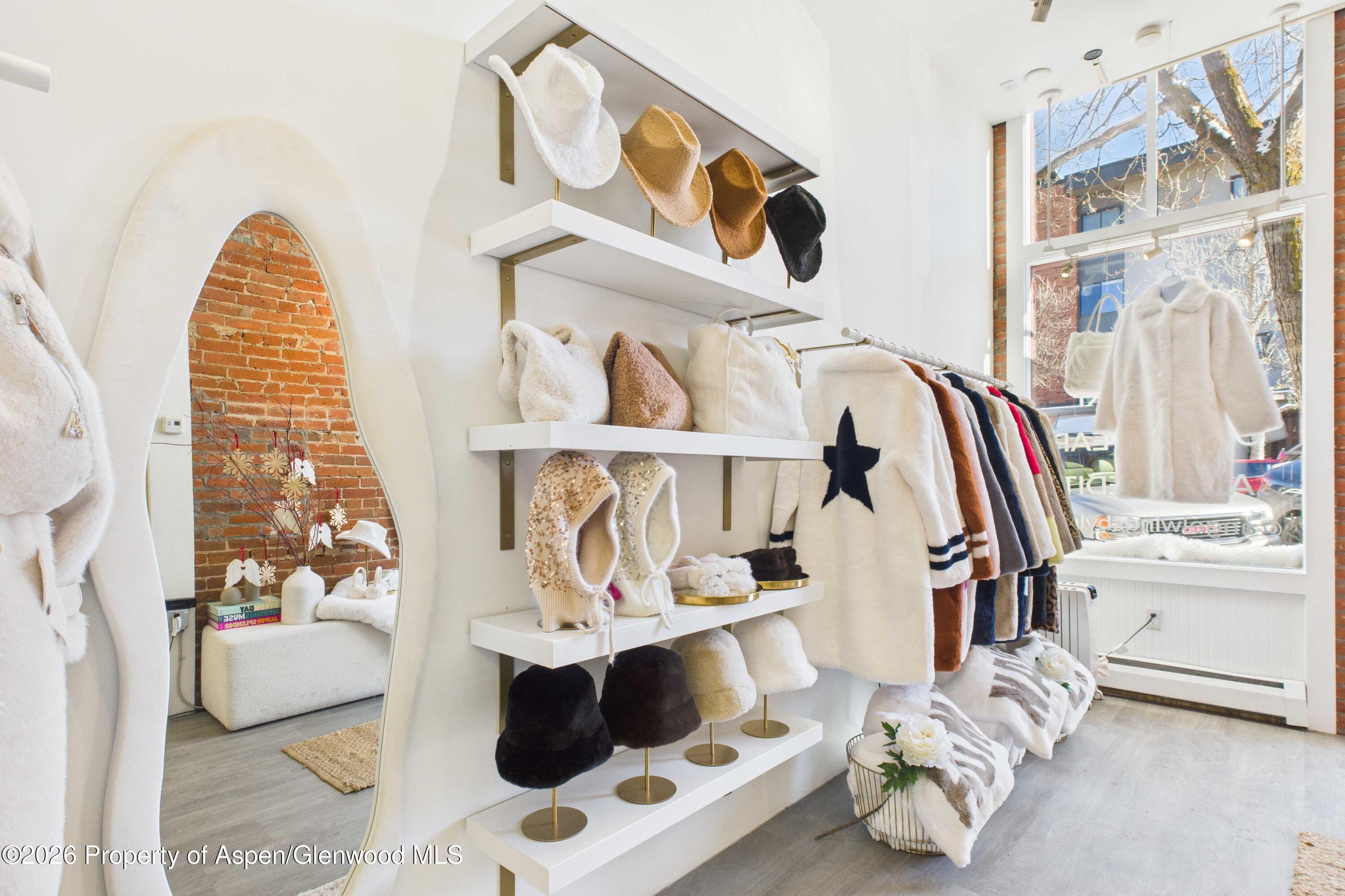 531 E Cooper Avenue, Unit 2