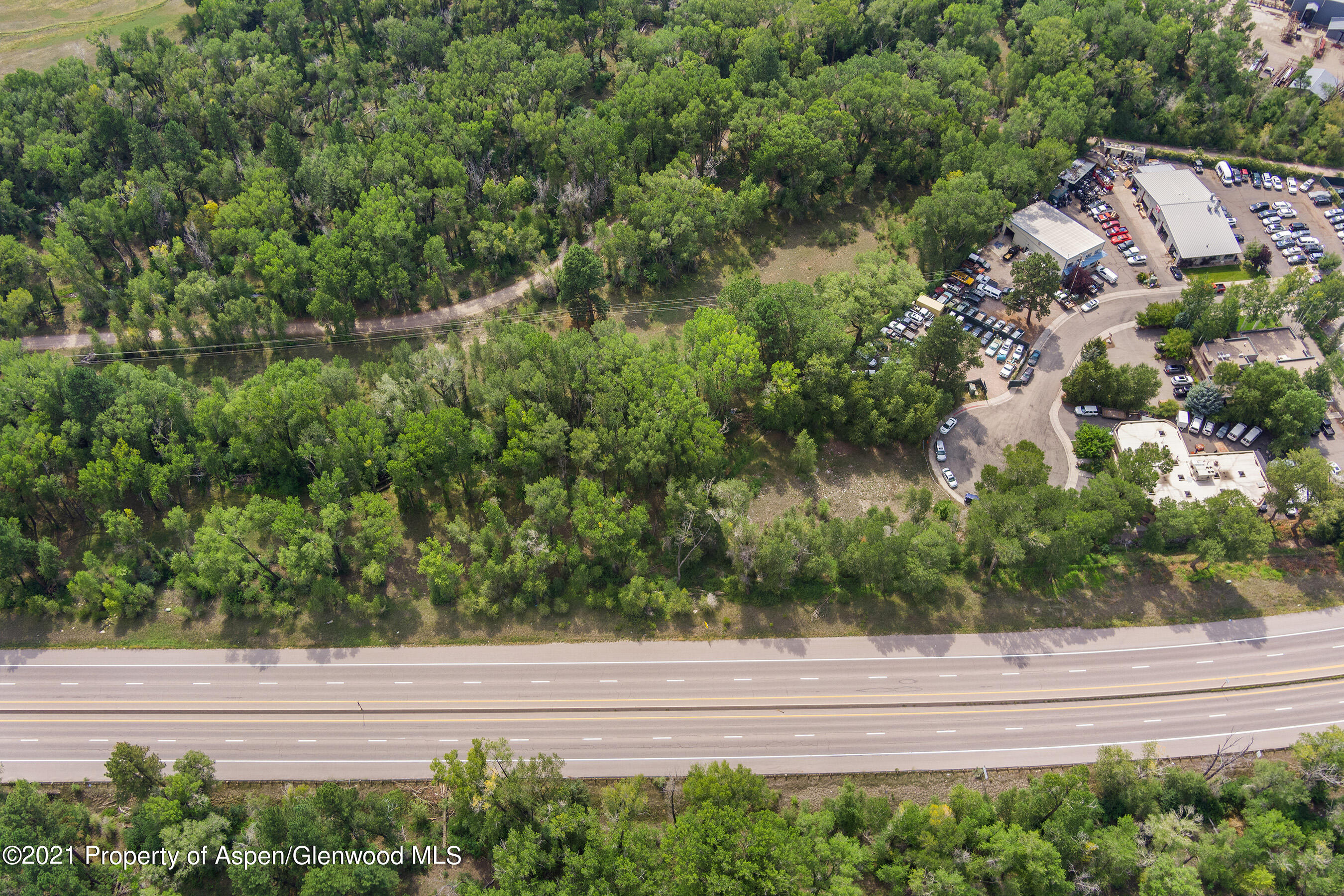 325 E Cody Lane