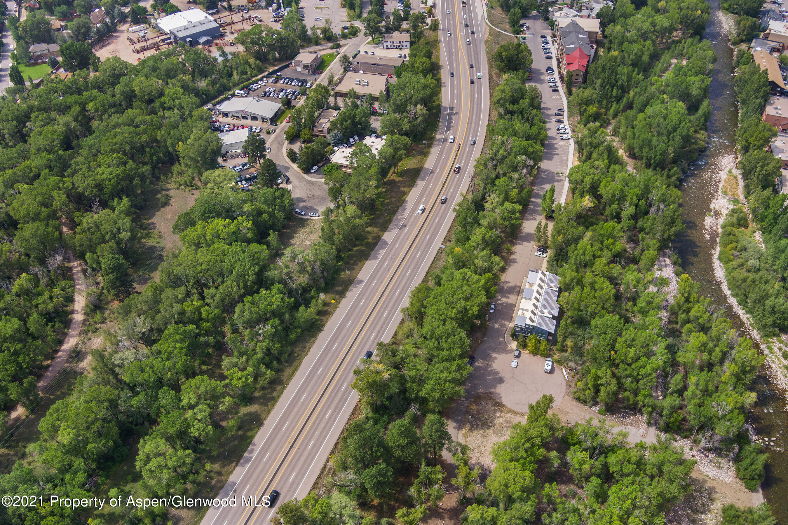 325 E Cody Lane