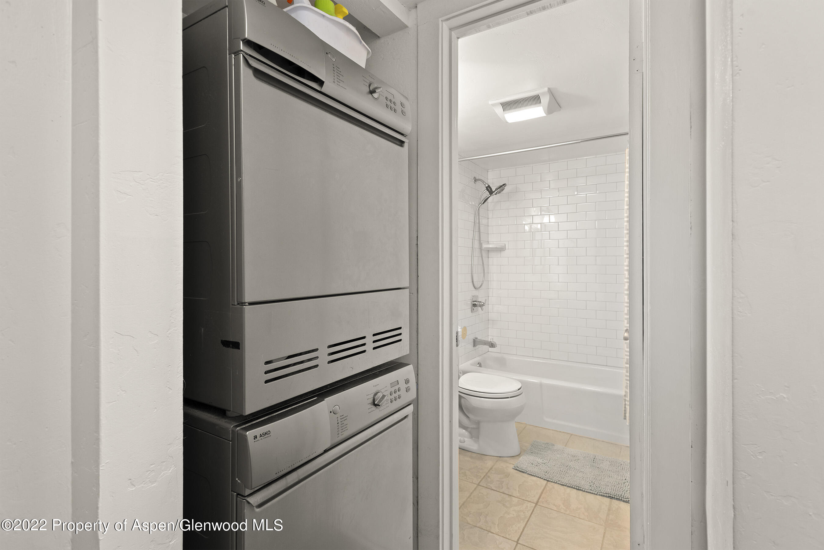 55 Upper Woodbridge Road, Unit L1
