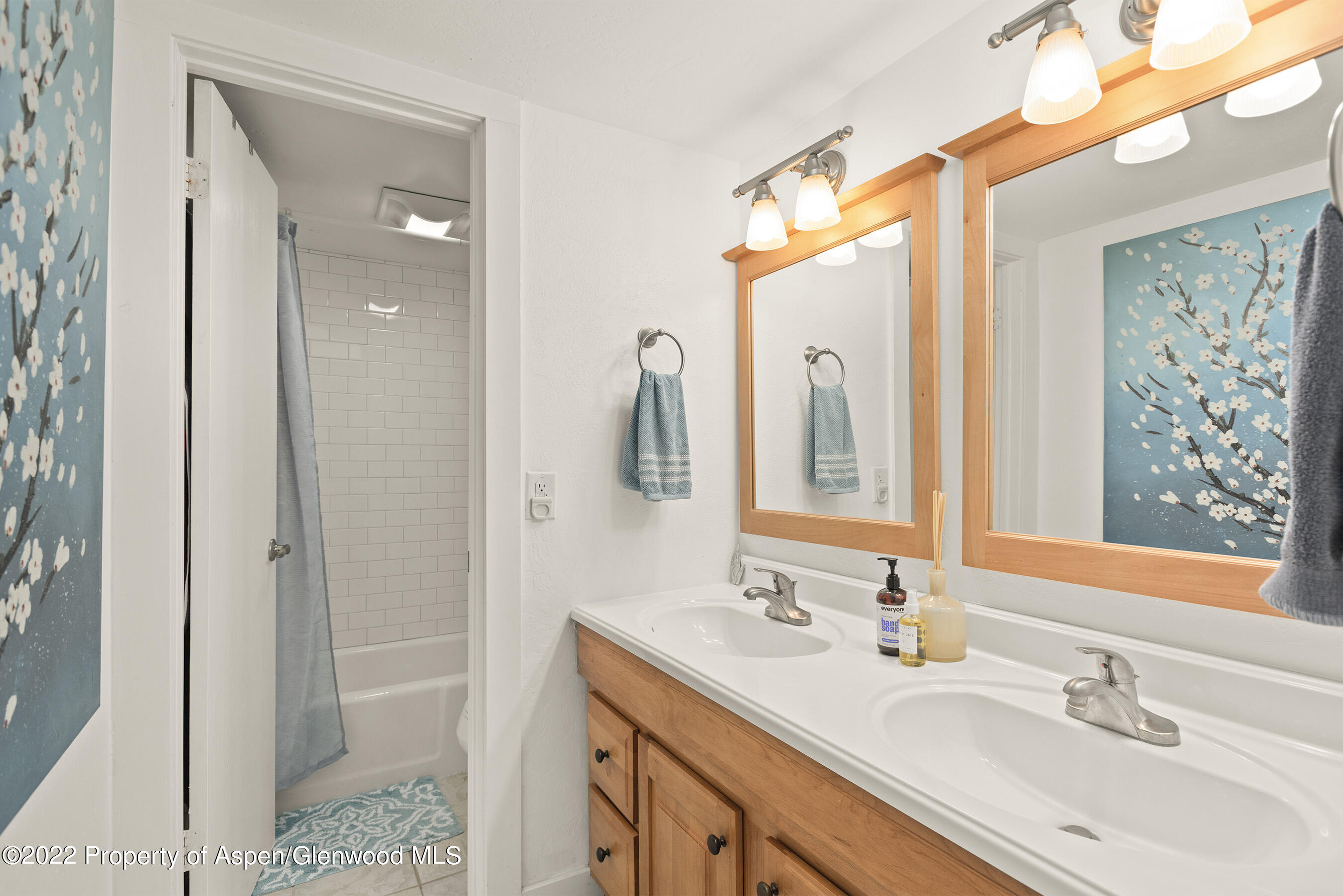 55 Upper Woodbridge Road, Unit L1
