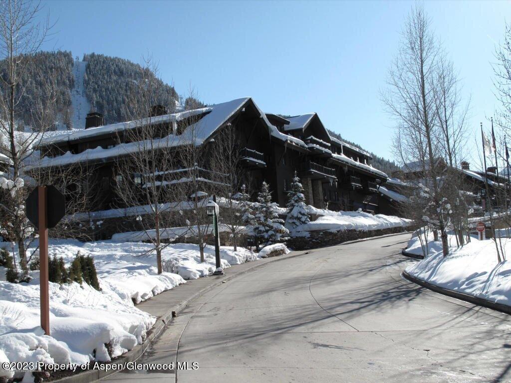 115 Boomerang Road, 5306