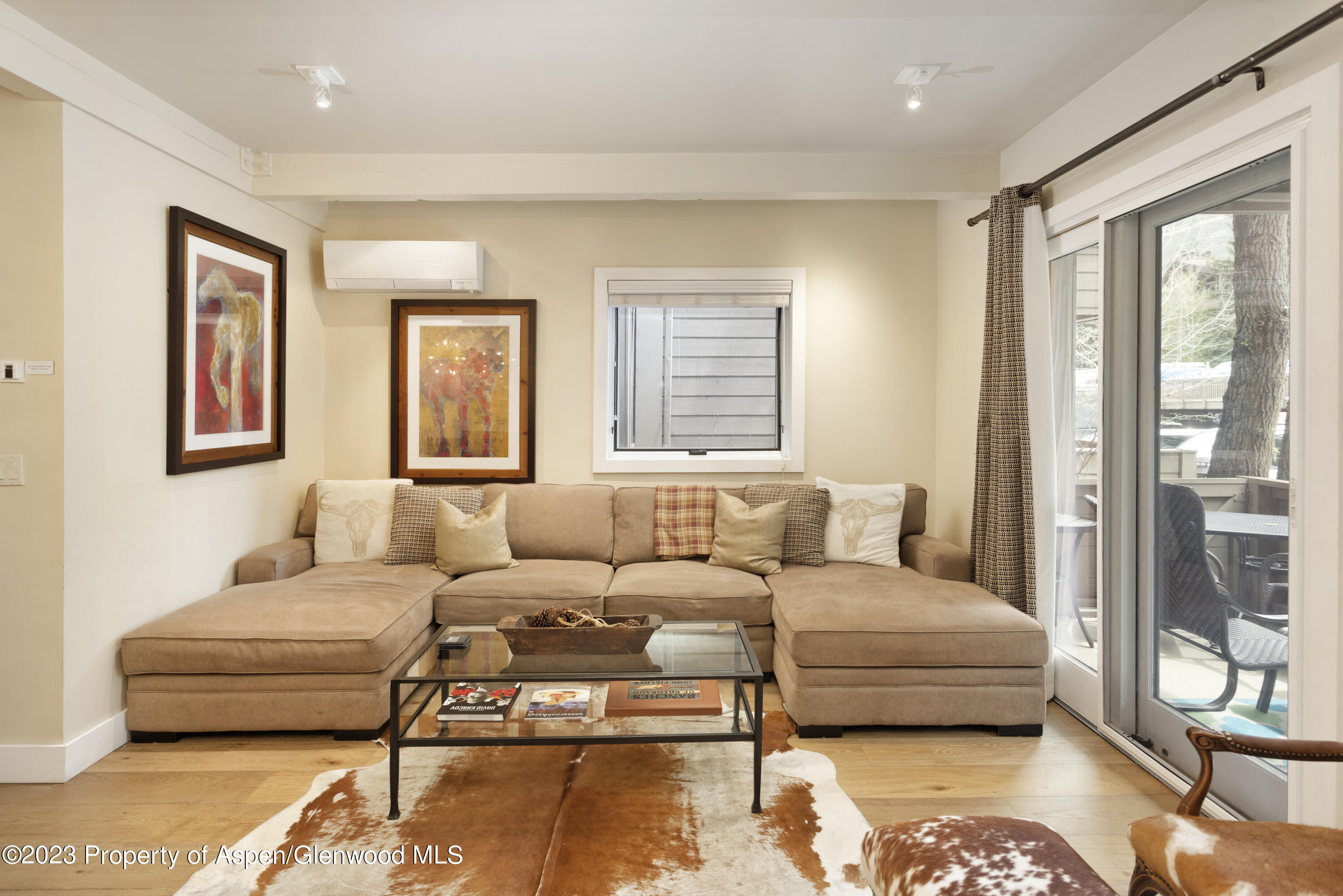 610 S West End Street, K103