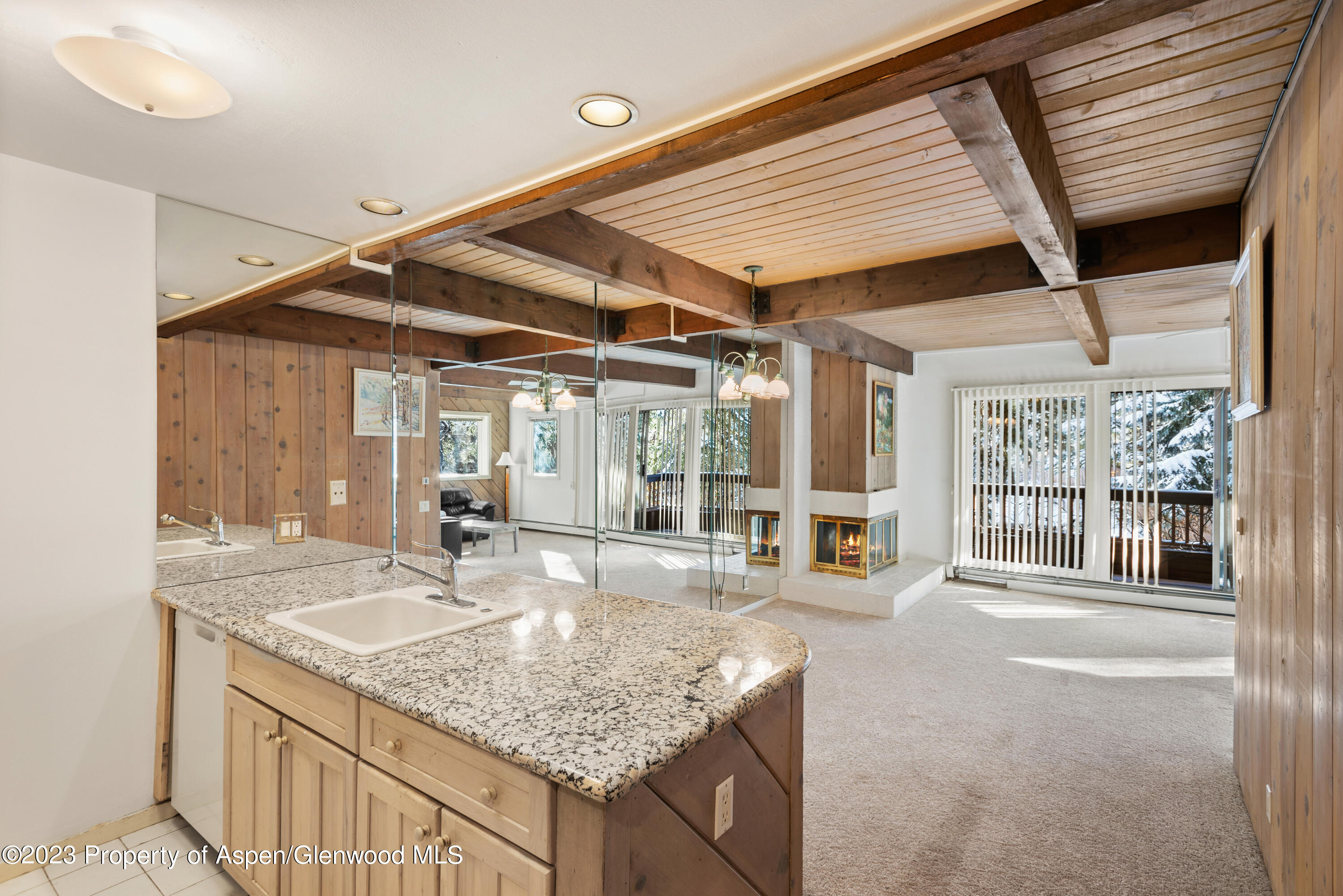 610 S West End Street, G205