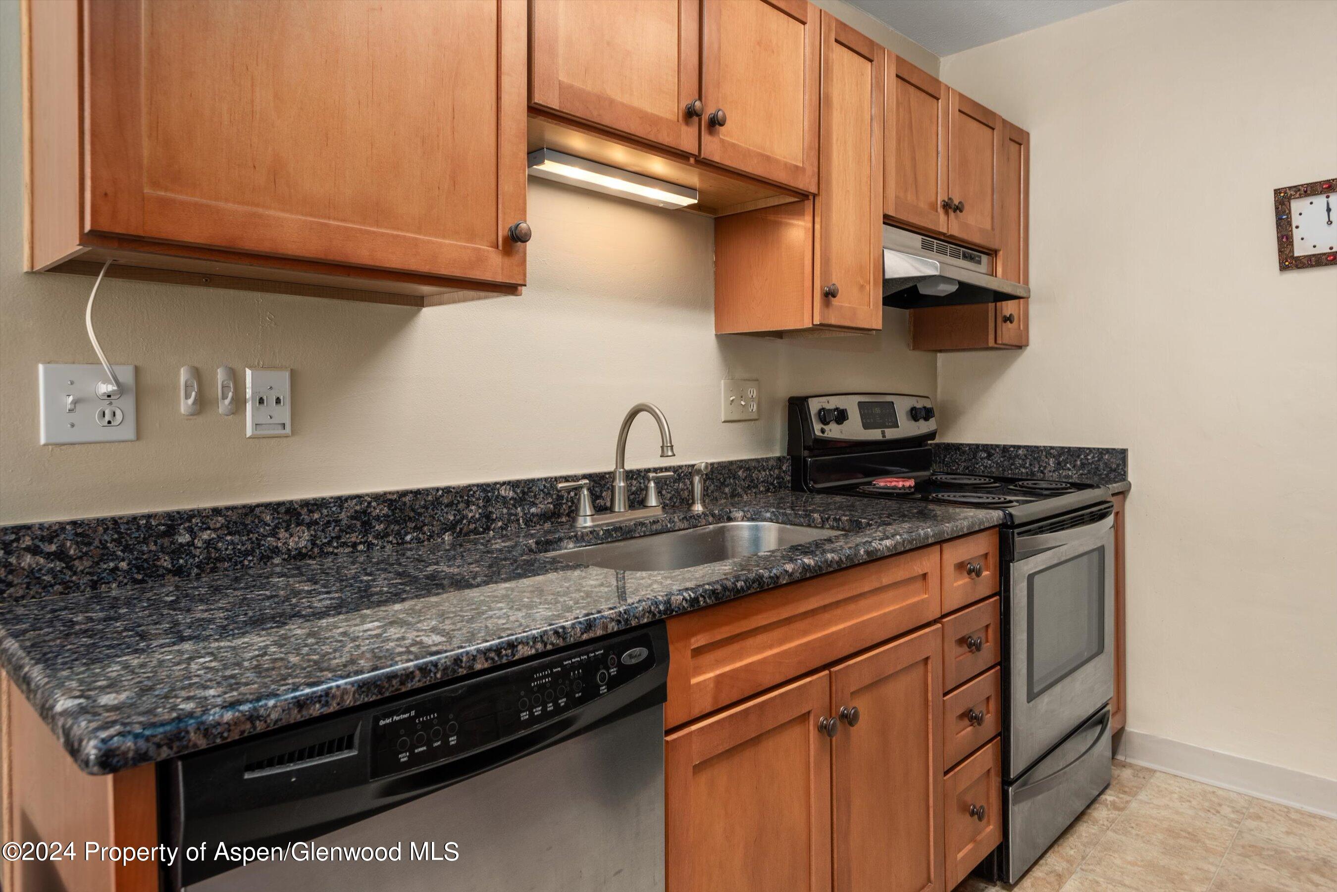 723 Vine Street, 723