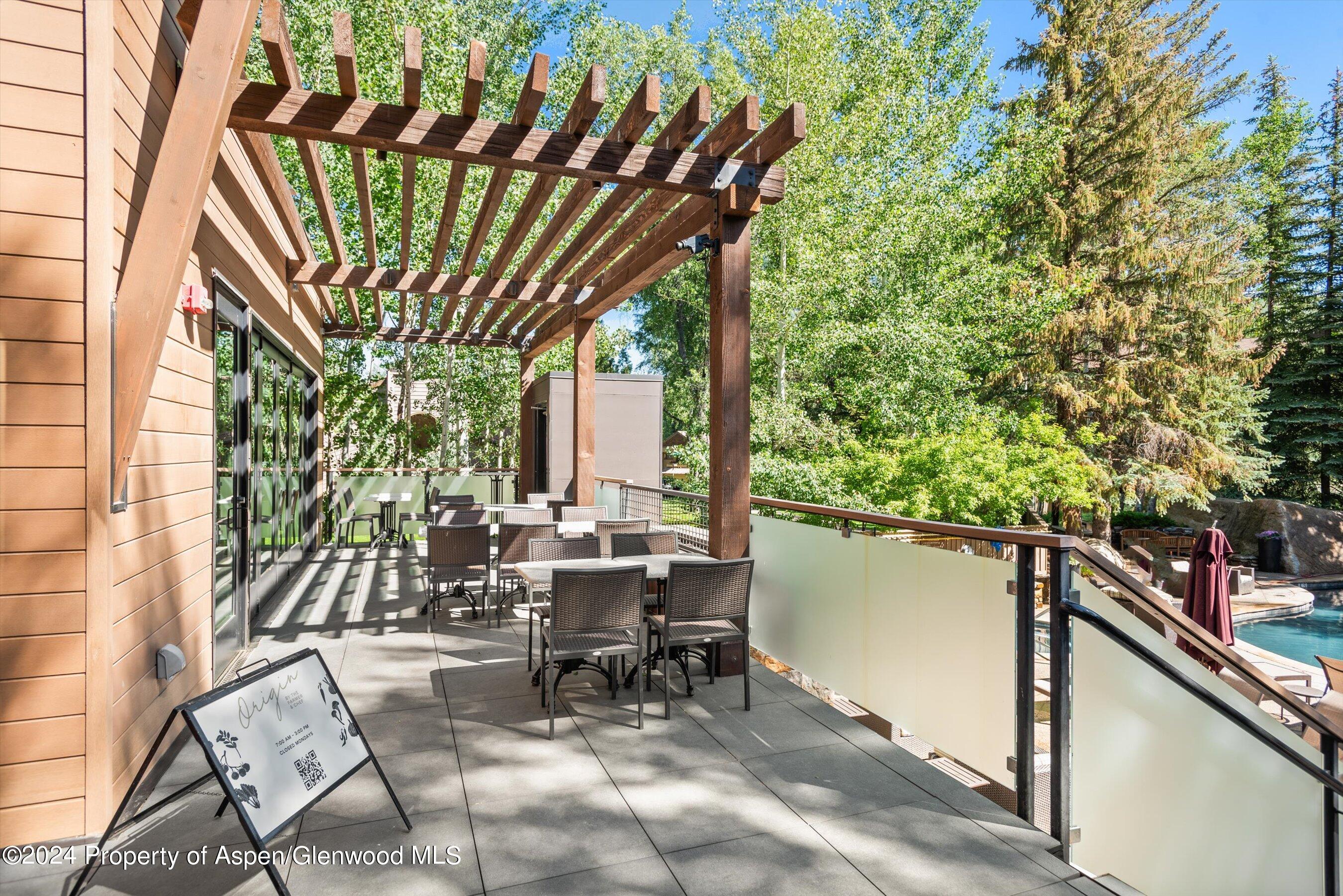 610 S West End Street, B-205