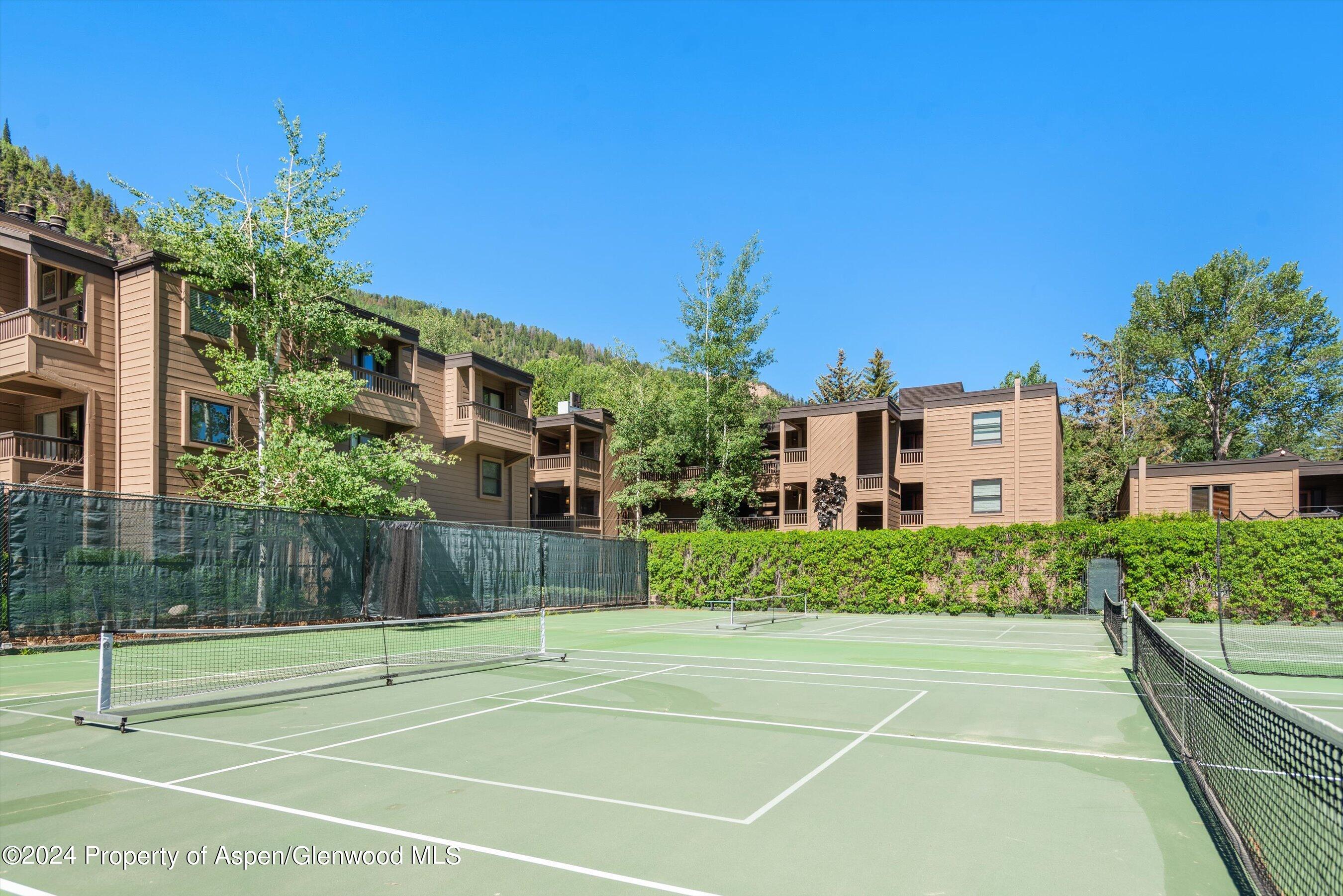 610 S West End Street, B-205