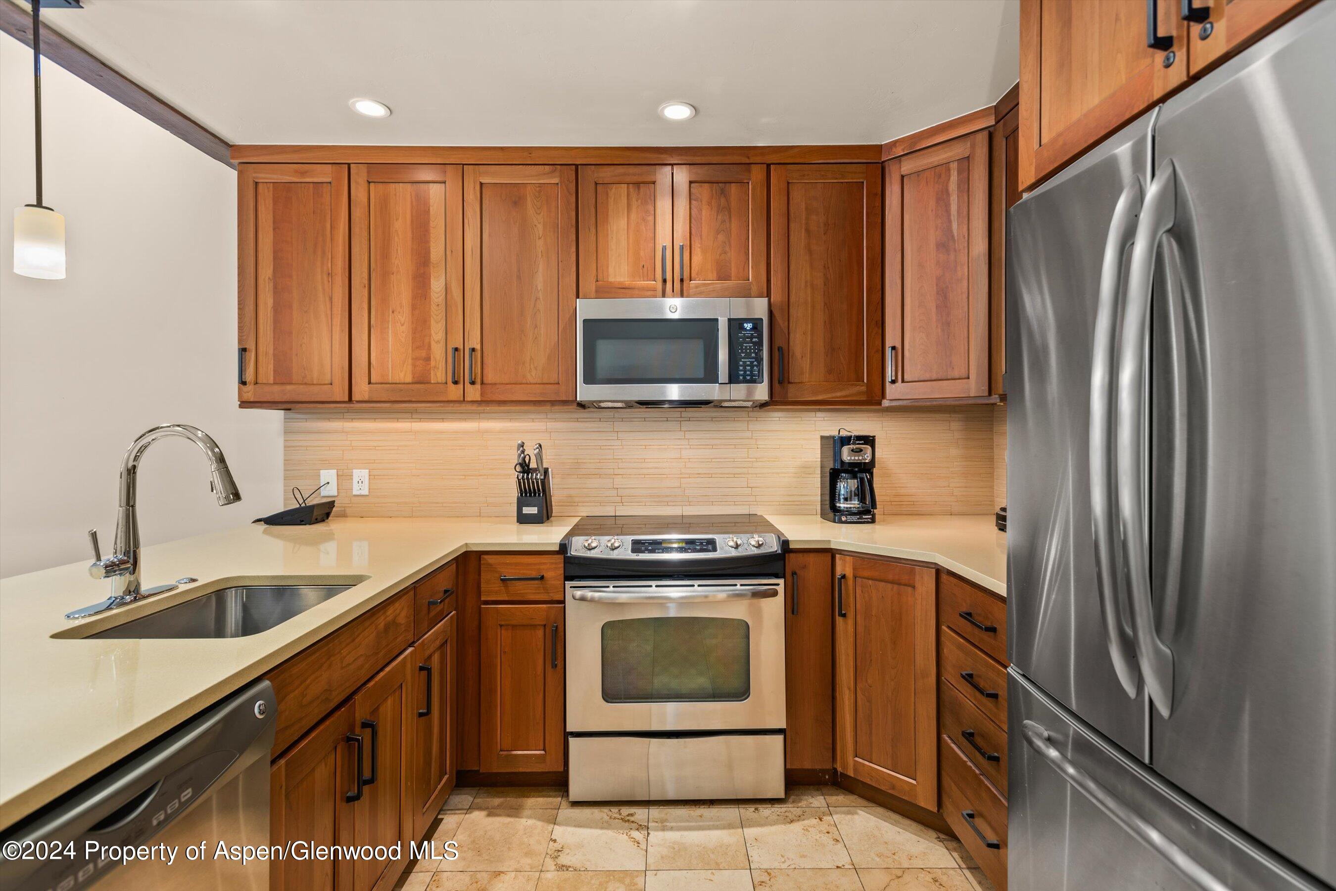 610 S West End Street, B-205