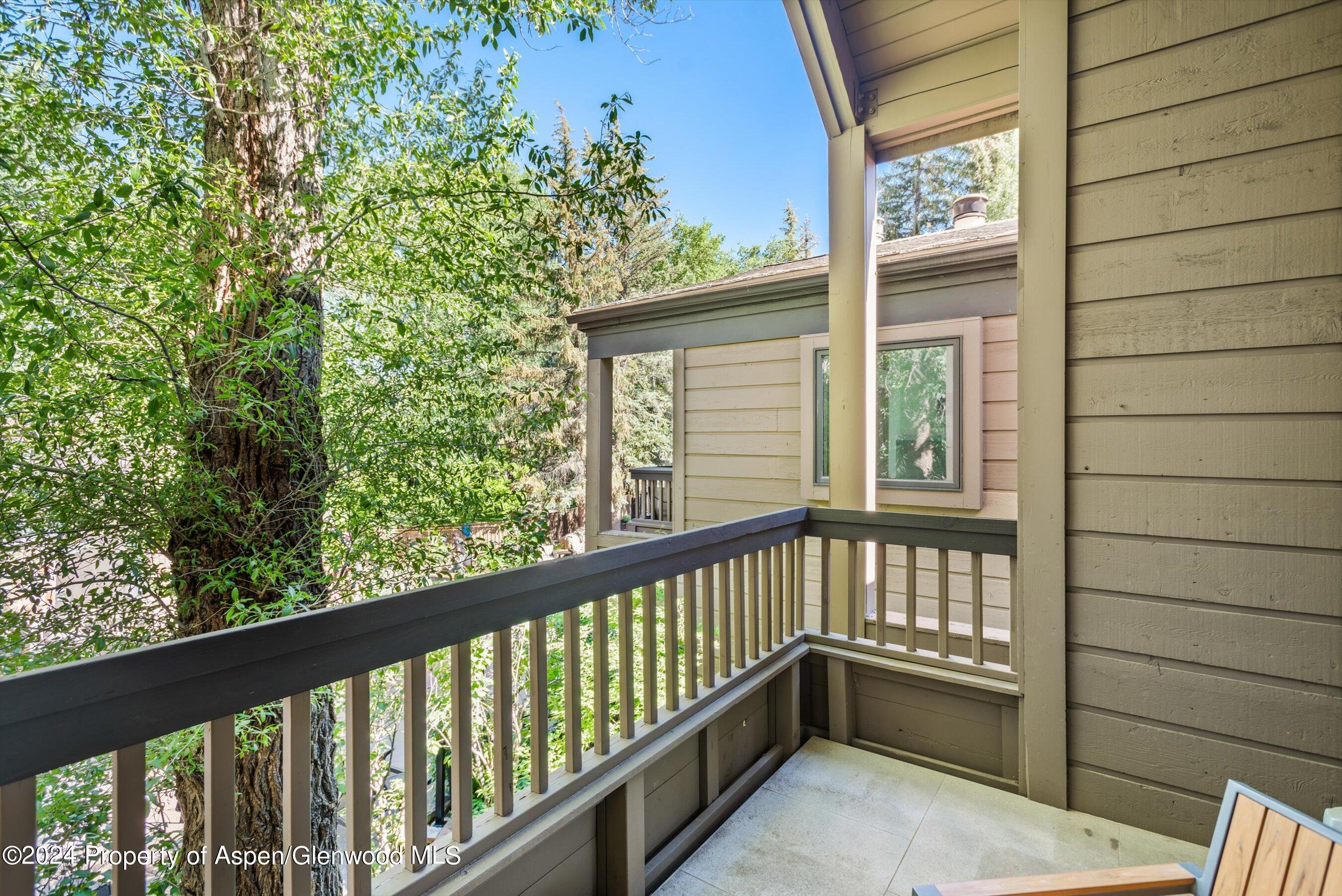 610 S West End Street, B-205