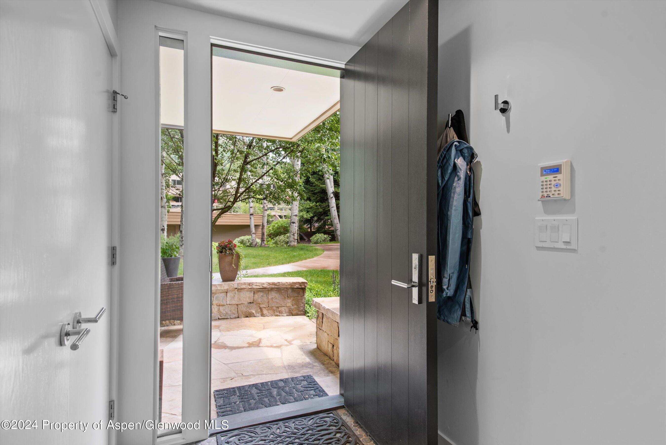 155 Lone Pine Road, Unit 8