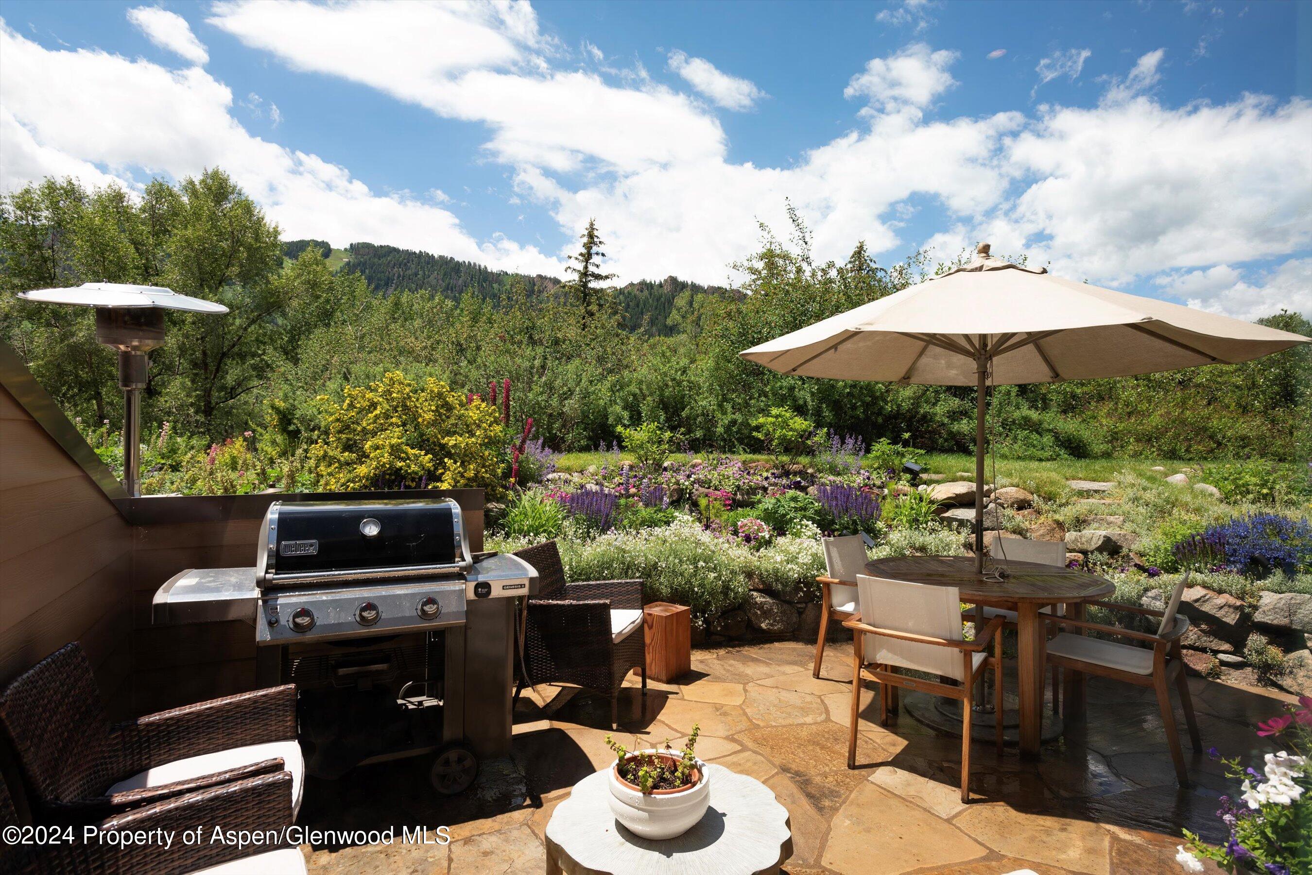 155 Lone Pine Road, Unit 8