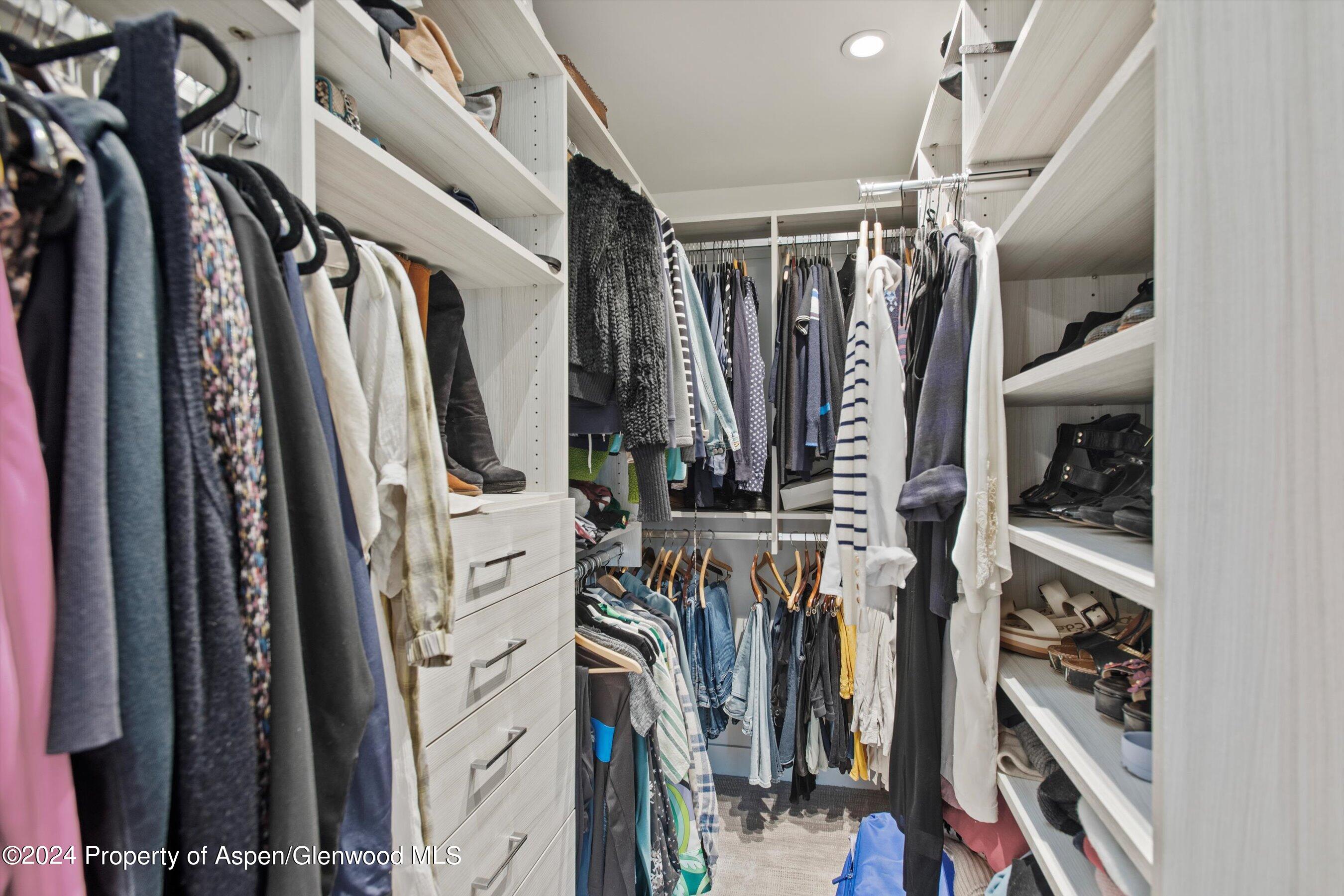 155 Lone Pine Road, Unit 8