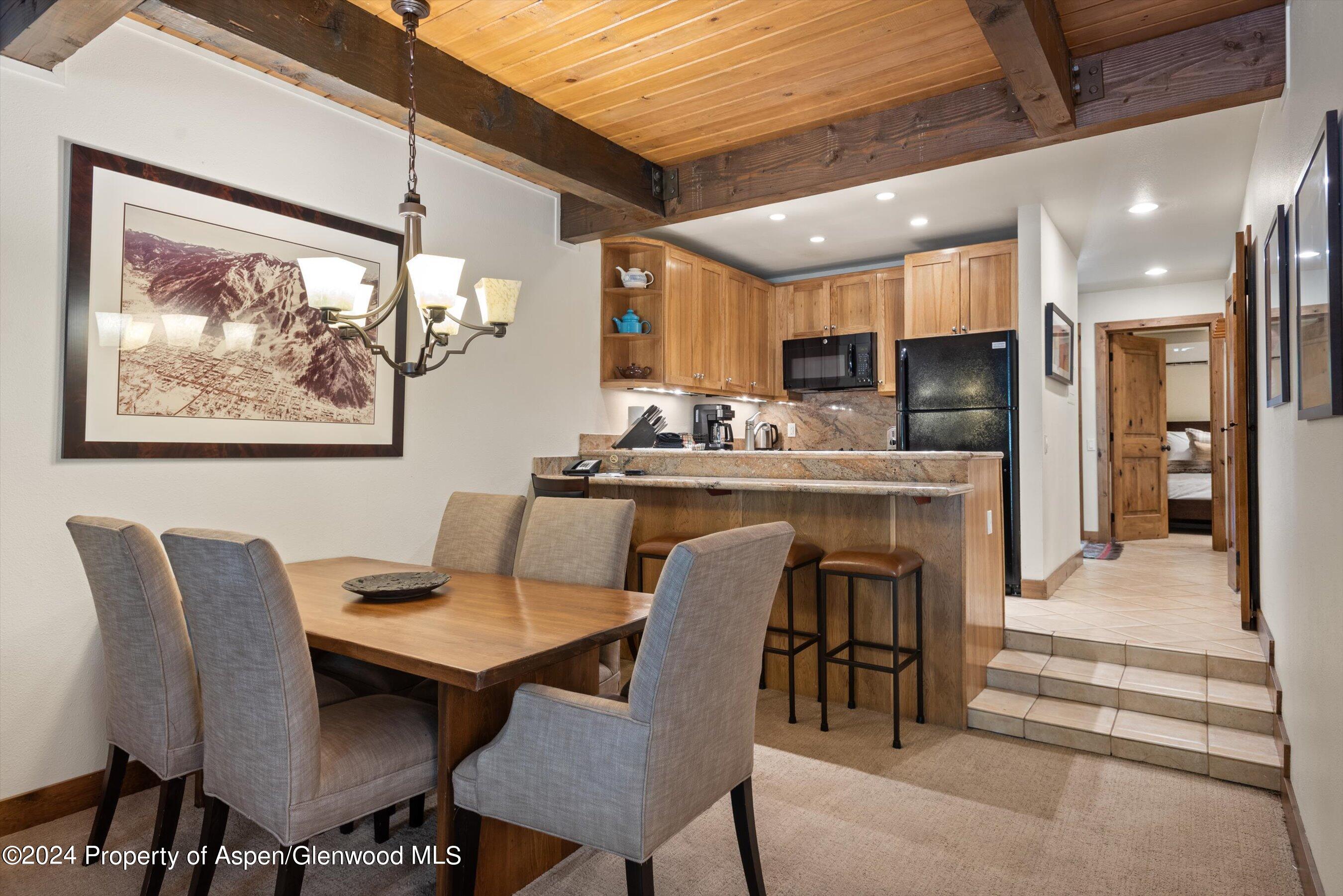610 S West End Street, C102