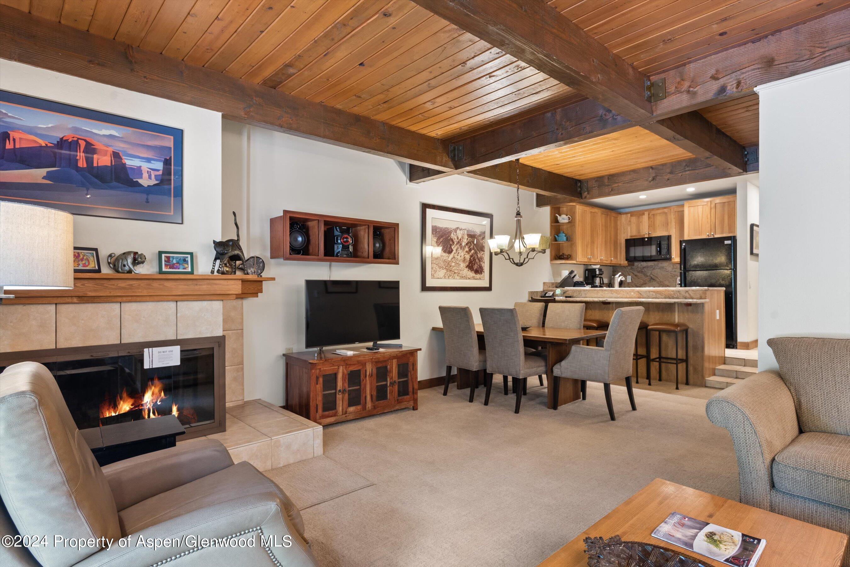 610 S West End Street, C102