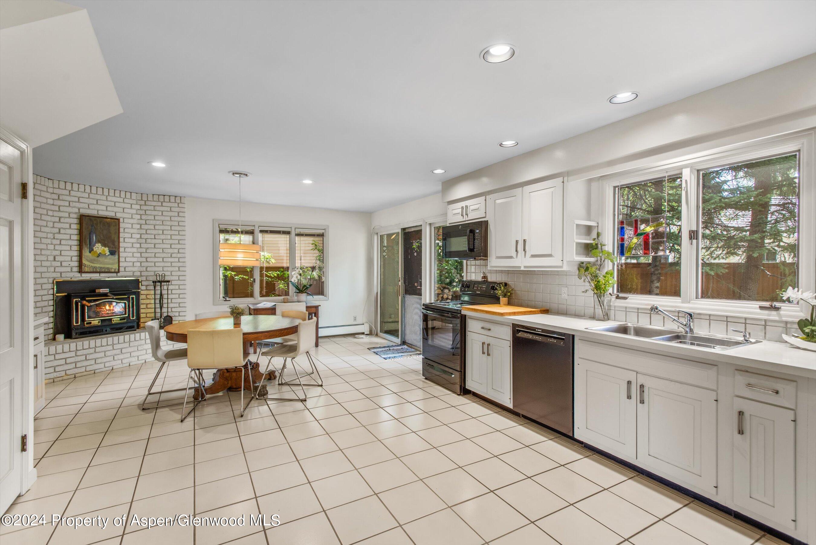 531 Gillespie Avenue