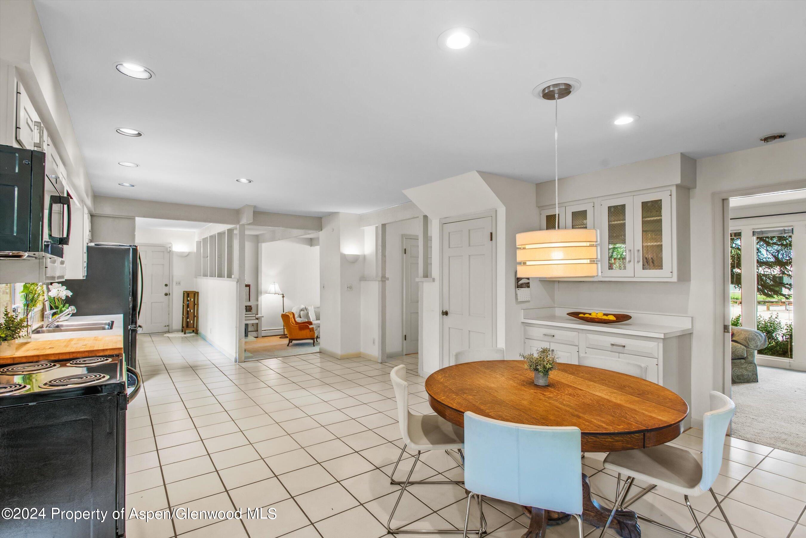 531 Gillespie Avenue