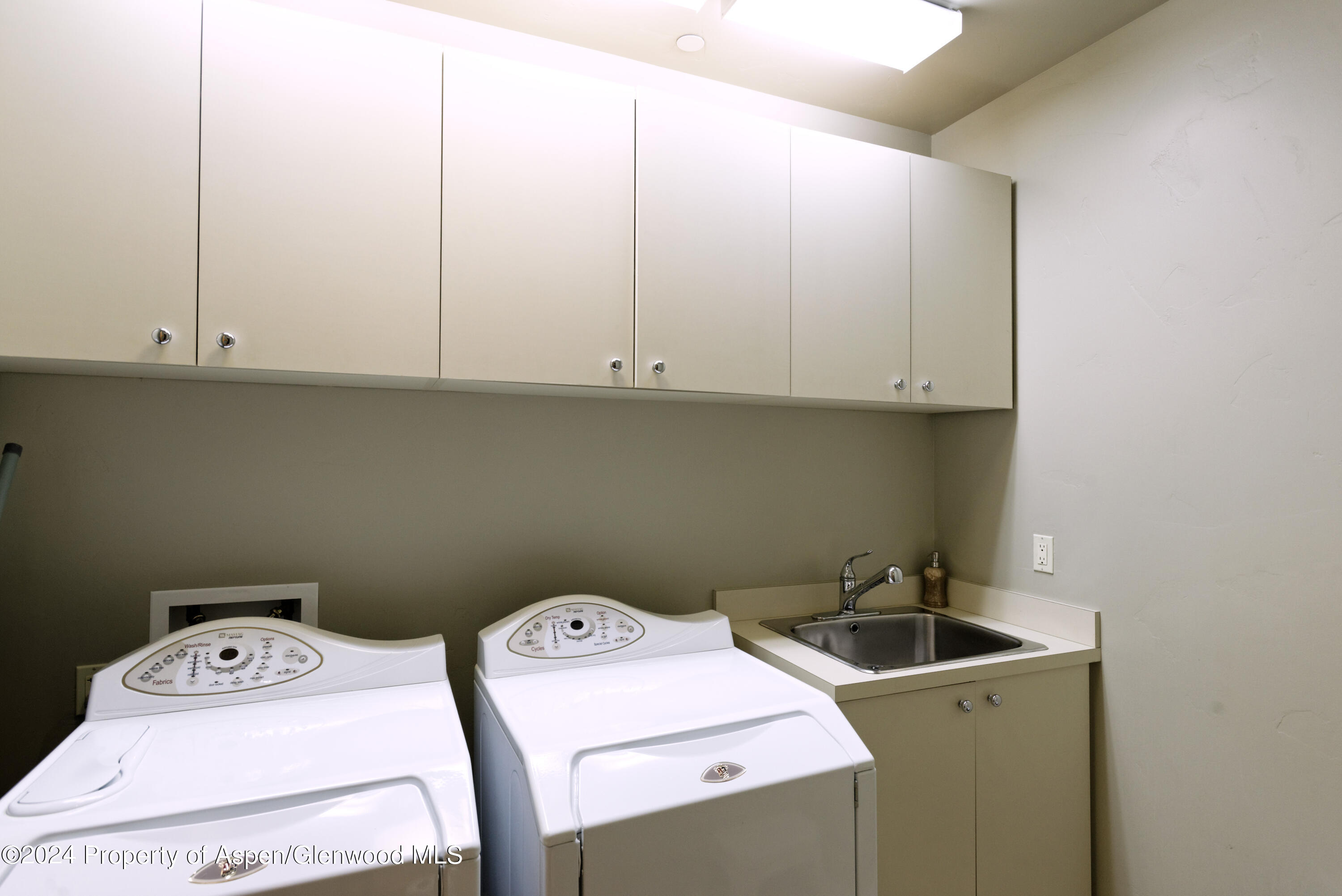 501 Rio Grande Place, Unit 204