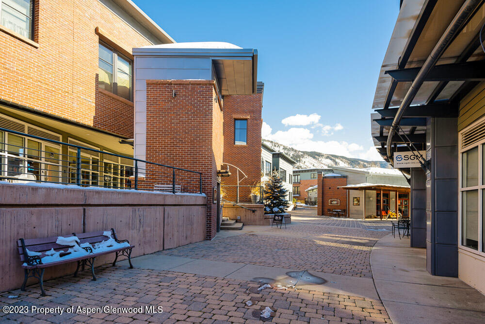 501 Rio Grande Place, Unit 104