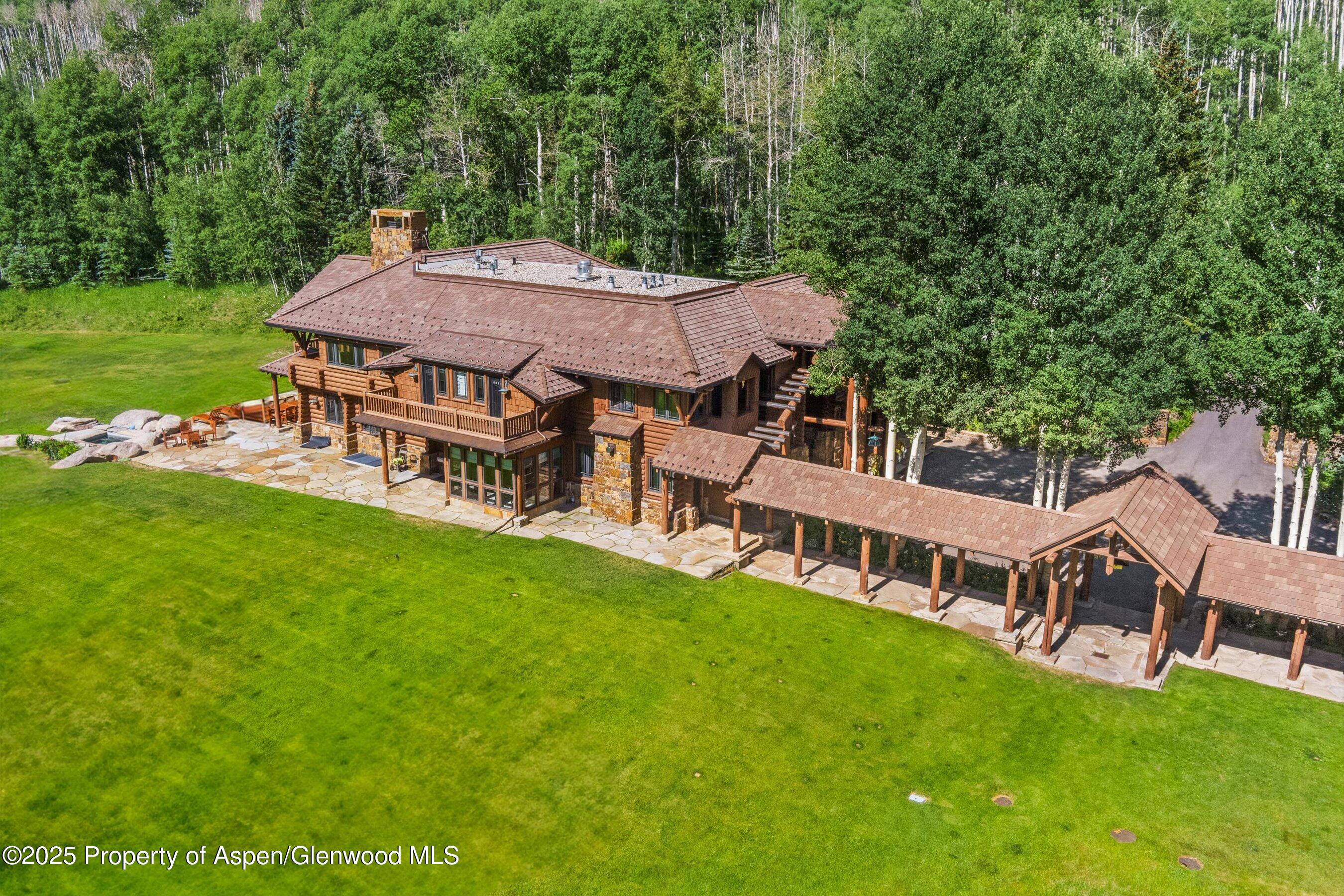 195 N Hayden Road