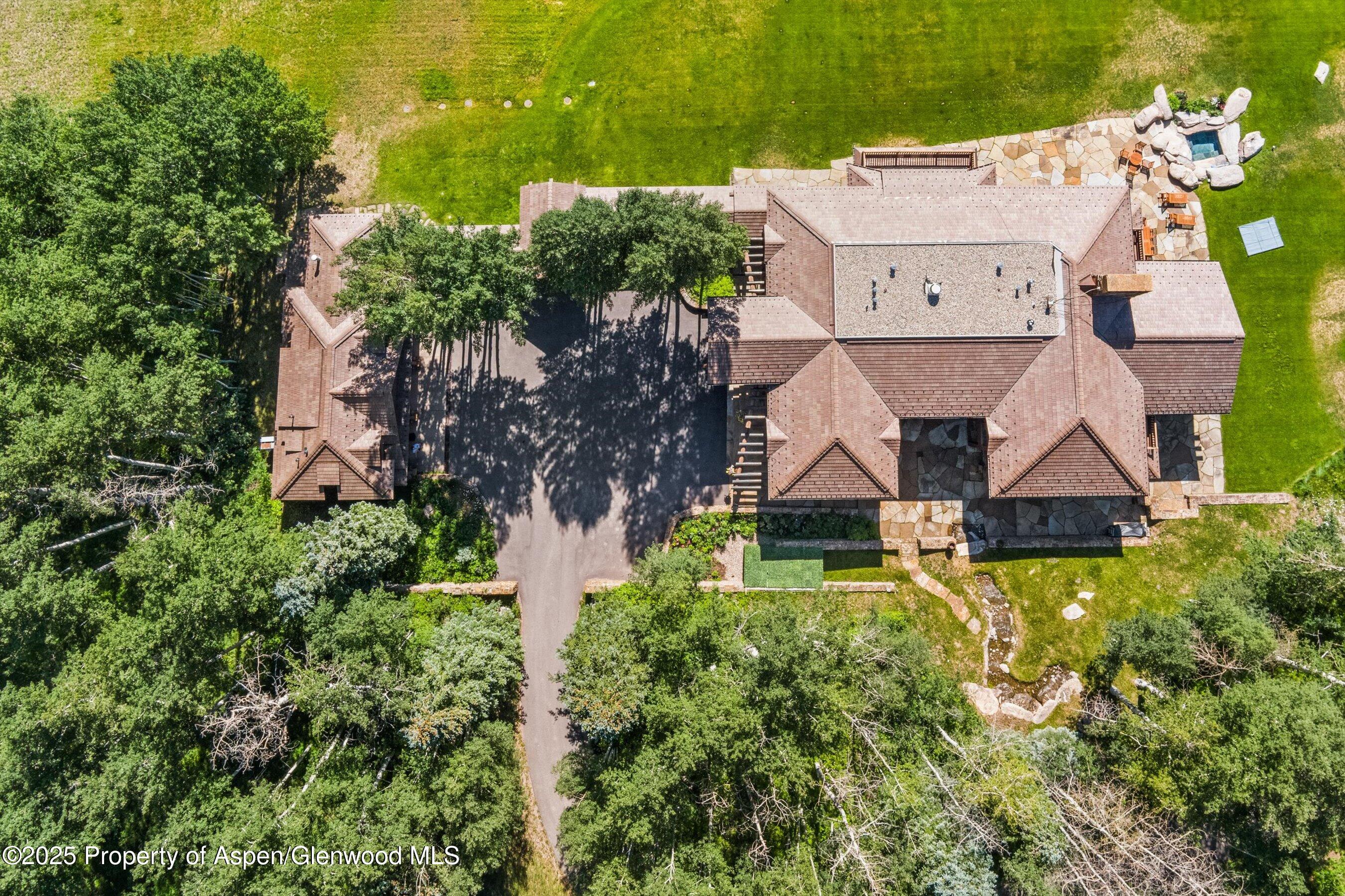 195 N Hayden Road