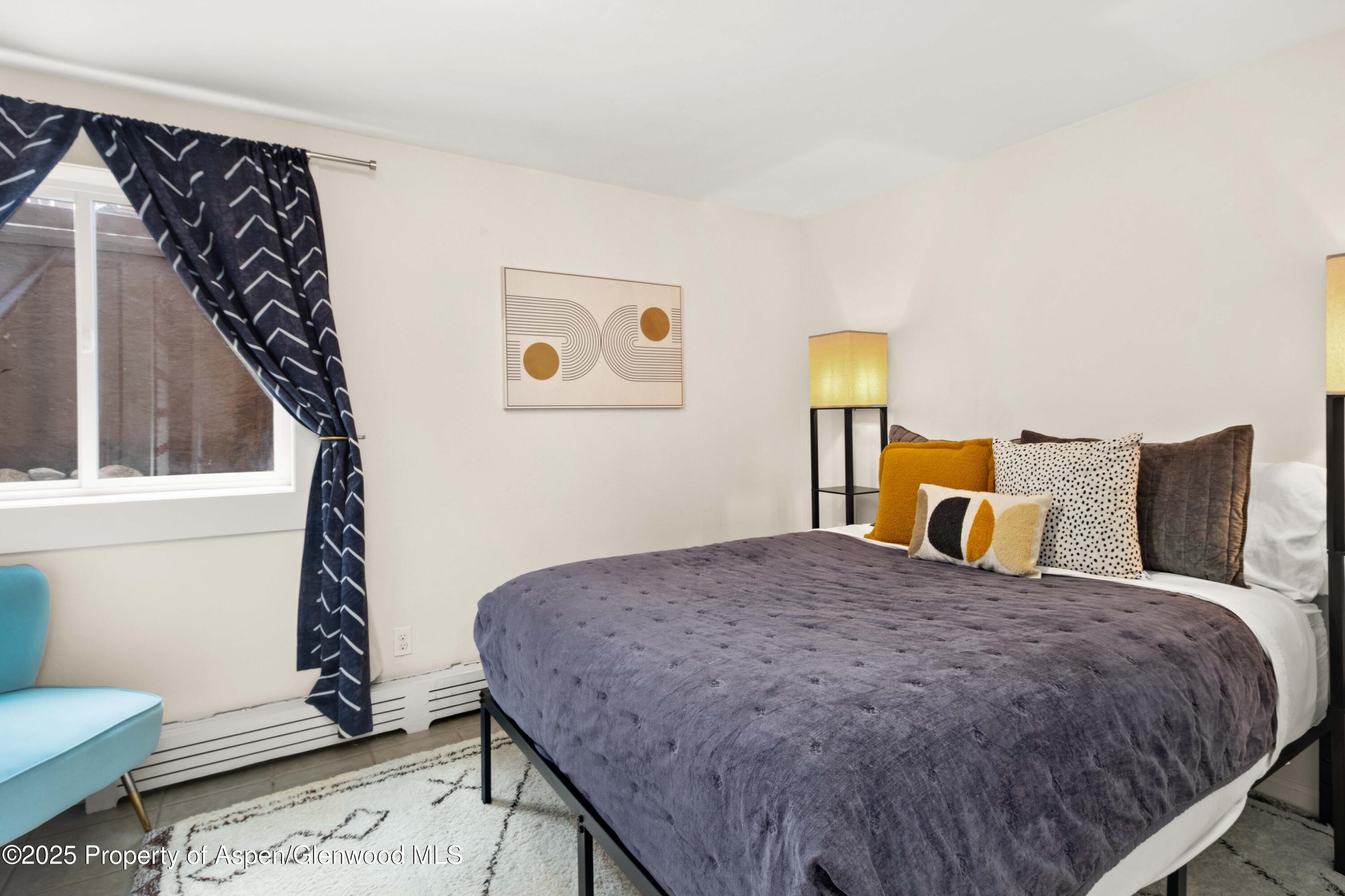 354 S 8th Street