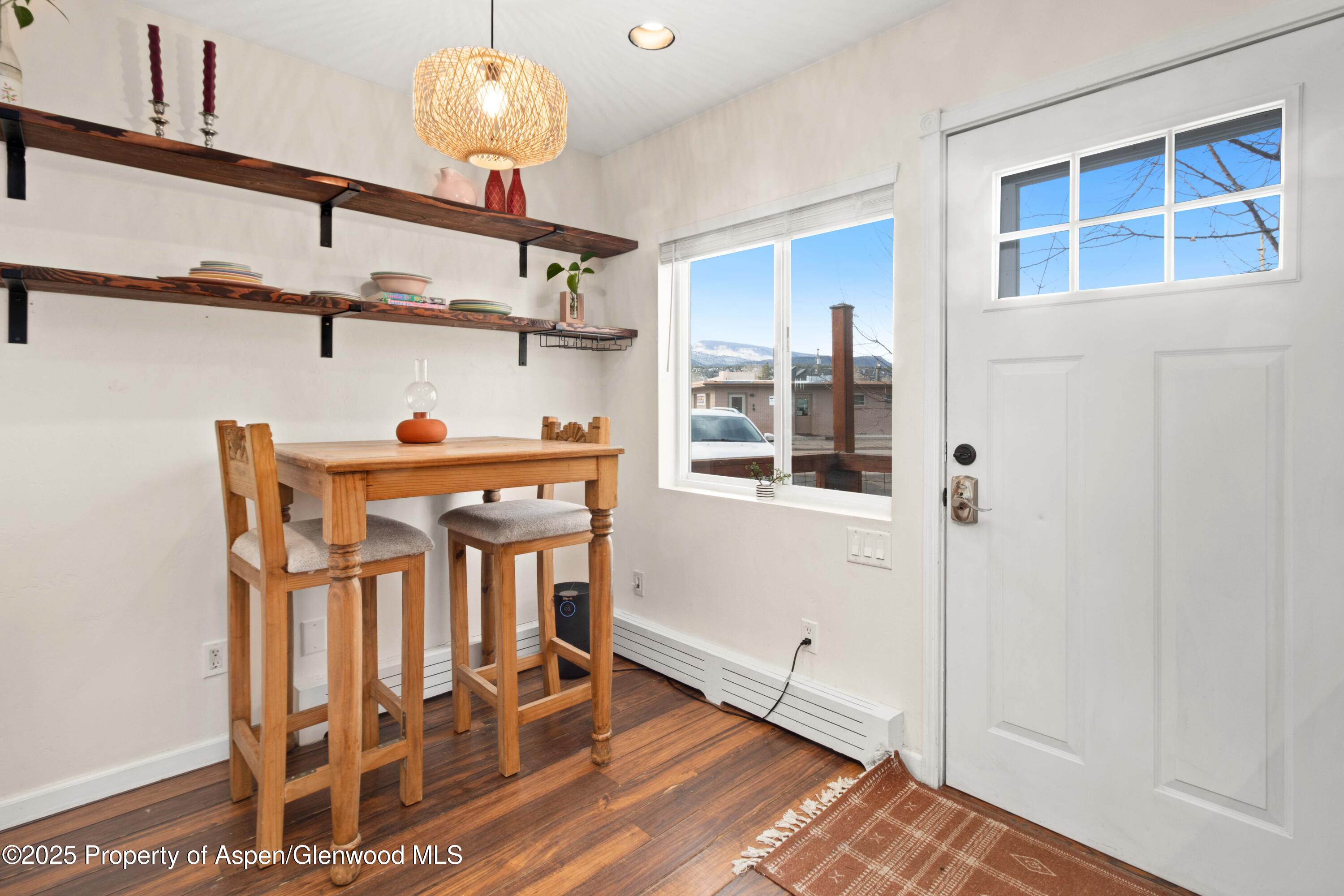 354 S 8th Street